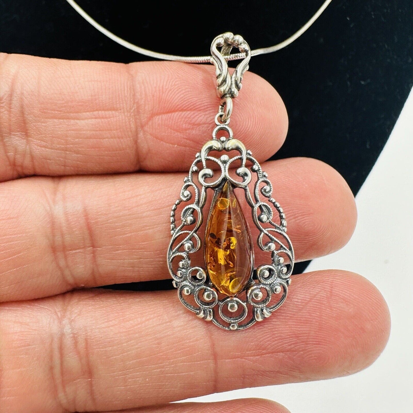 Baltic Women Jewelry Necklace Pendant Earrings Set Amber Sterling Silver Vintage