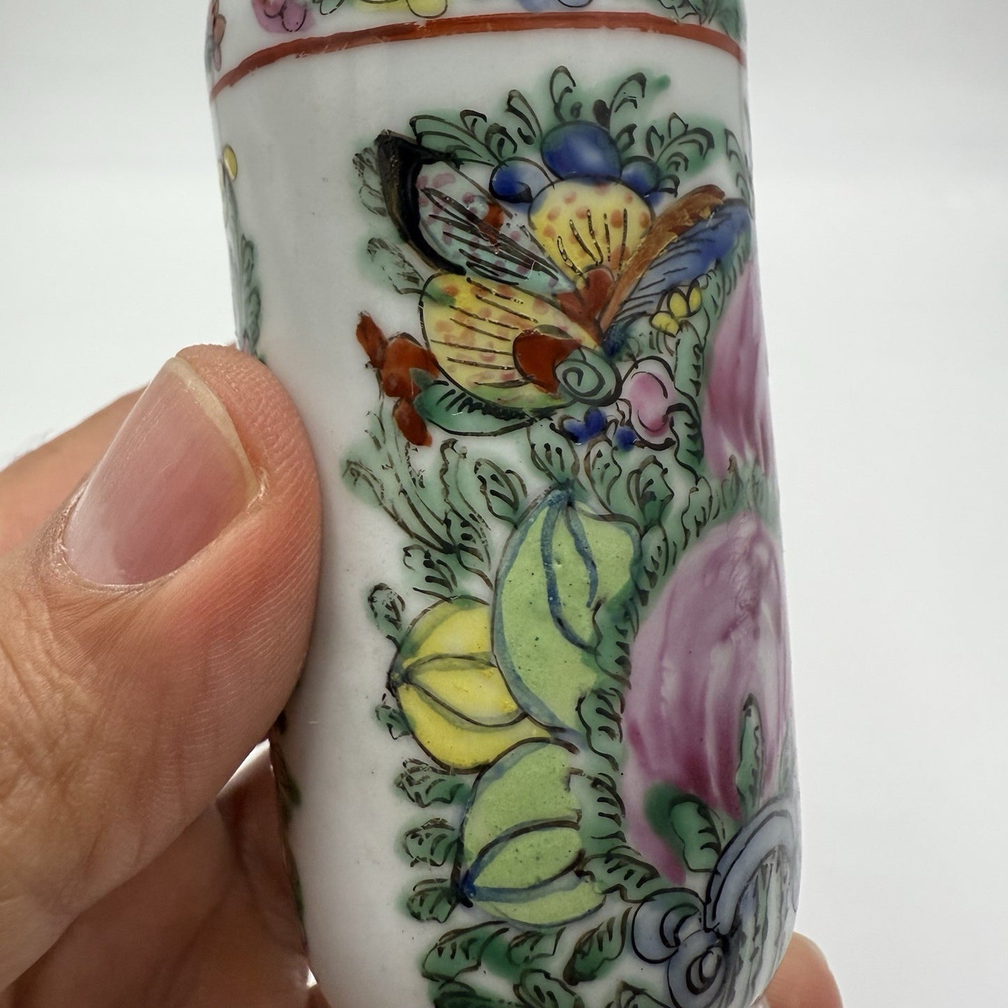 Vtg Chinese Famille Rose Canton 5” Vase Hand Painted Porcelain Made Hong Kong