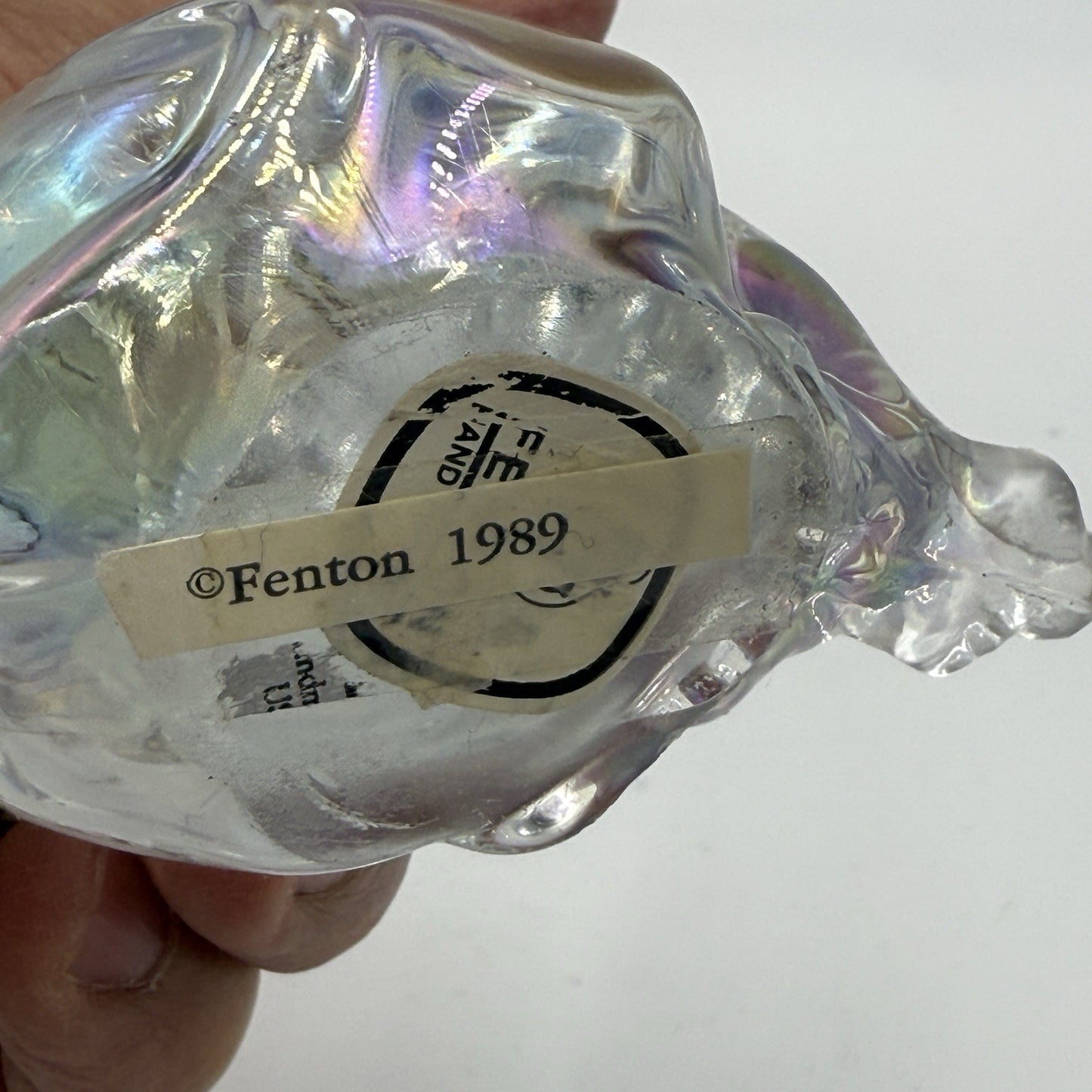 Fenton Carnival Glass IRIDESCENT /clear CAT Sitting Kitten PAPERWEIGHT Figurine
