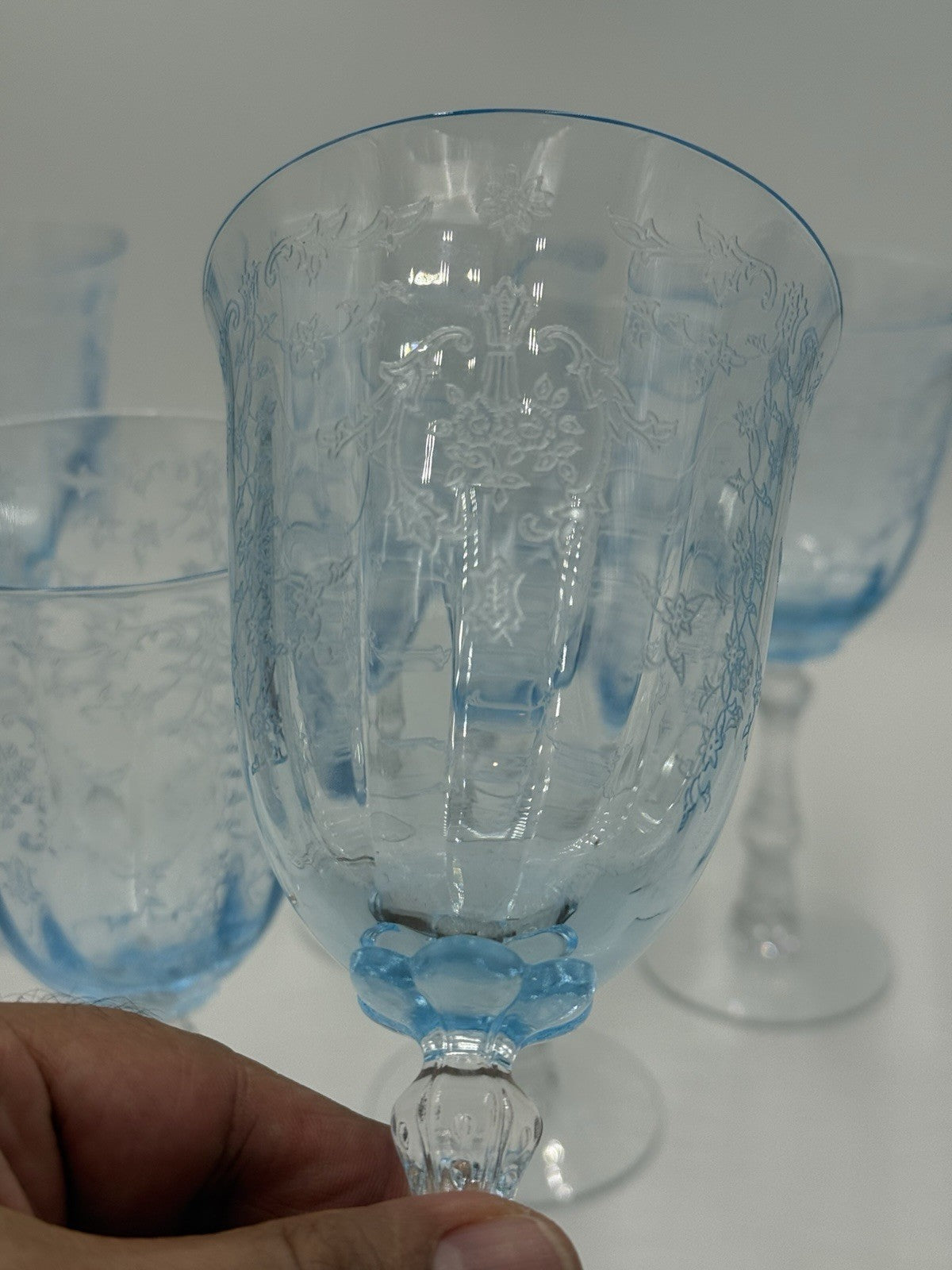 Fostoria Navarre Blue Art Glass Water Goblets Vintage Etched Floral 7.5” Set 6