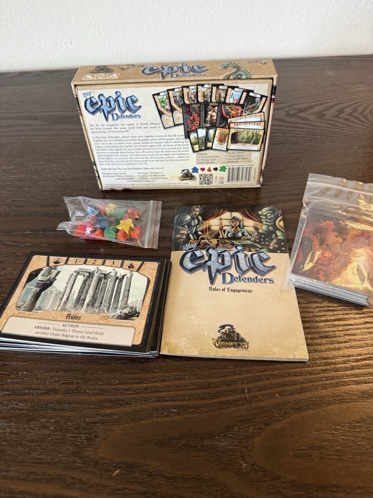 Tiny Epic Defenders - 1st Edition Deluxe Components 2014 Board Game 1-4 Players