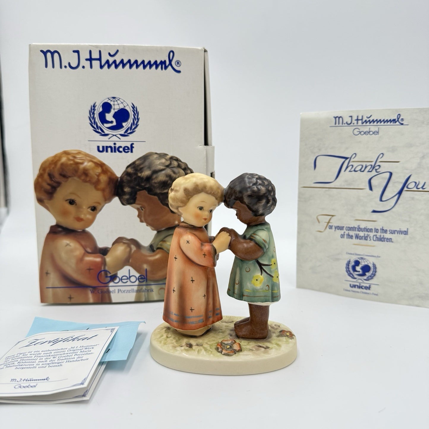 Hummel Goebel FRIENDS TOGETHER Figurine 4” Limited Edition #662/0 UNICEF W/ Box