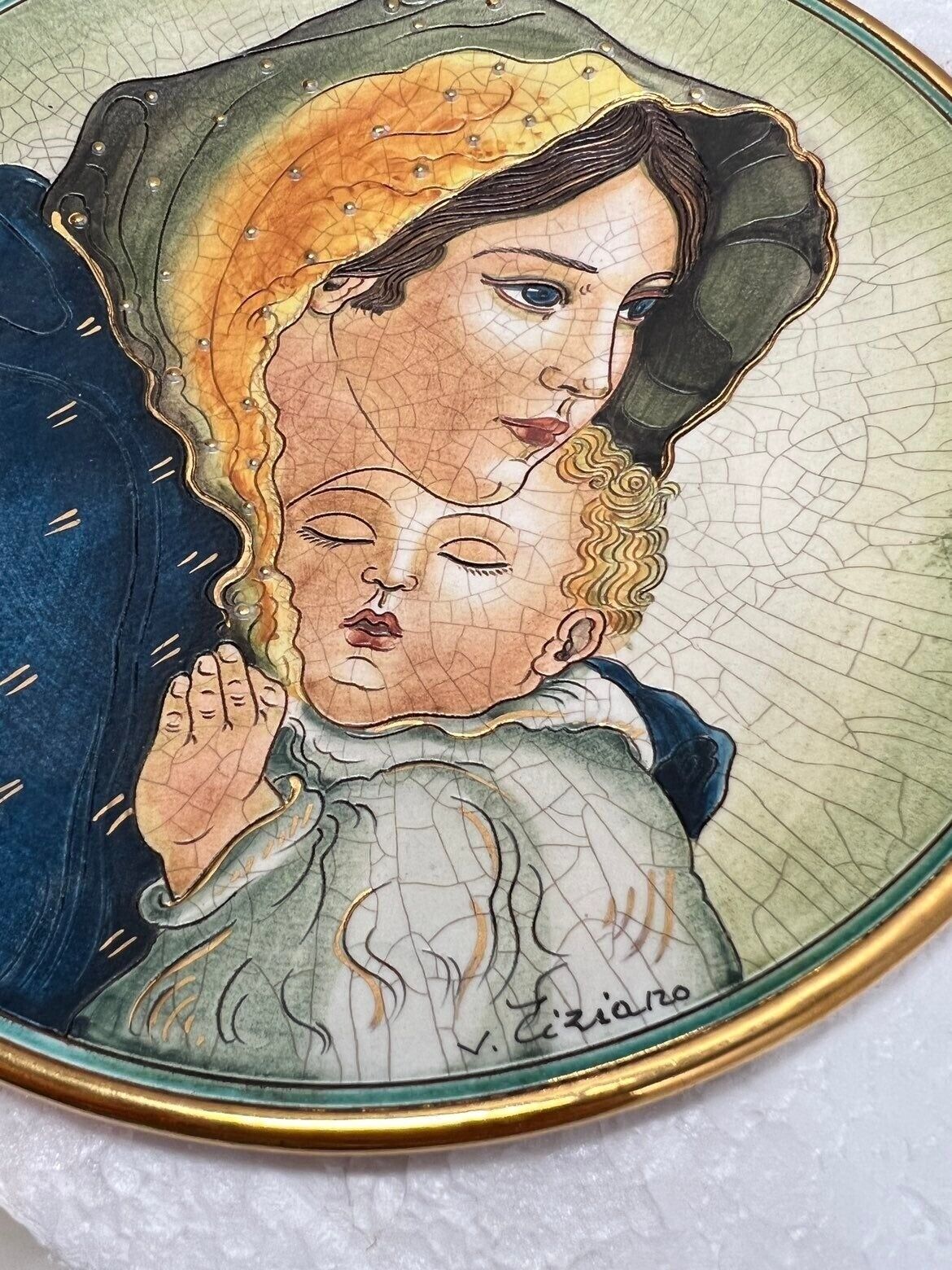 Fontana Plate Mother's Day 1973 8.5" Mother and Child Collector Plate Italy