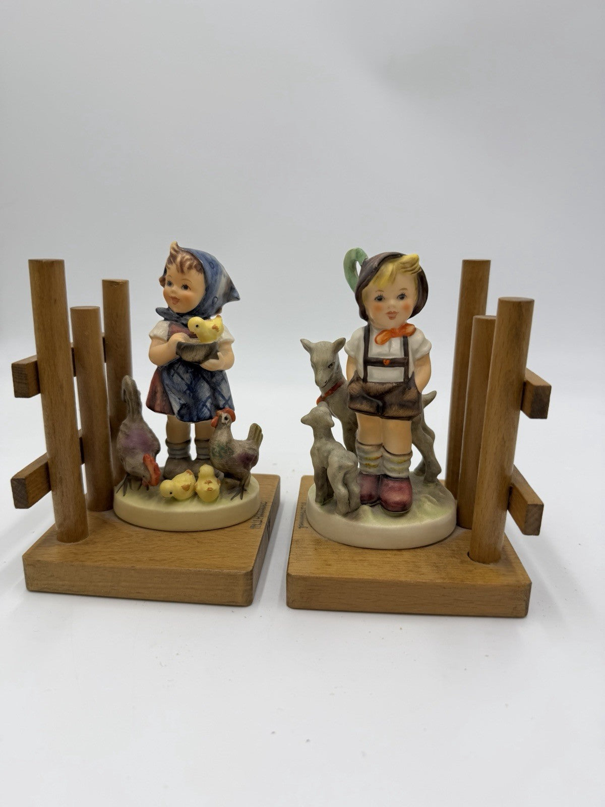1950 Hummel Goebel Germany Porcelain Painted Shepherd Boy & Girl Bookends
