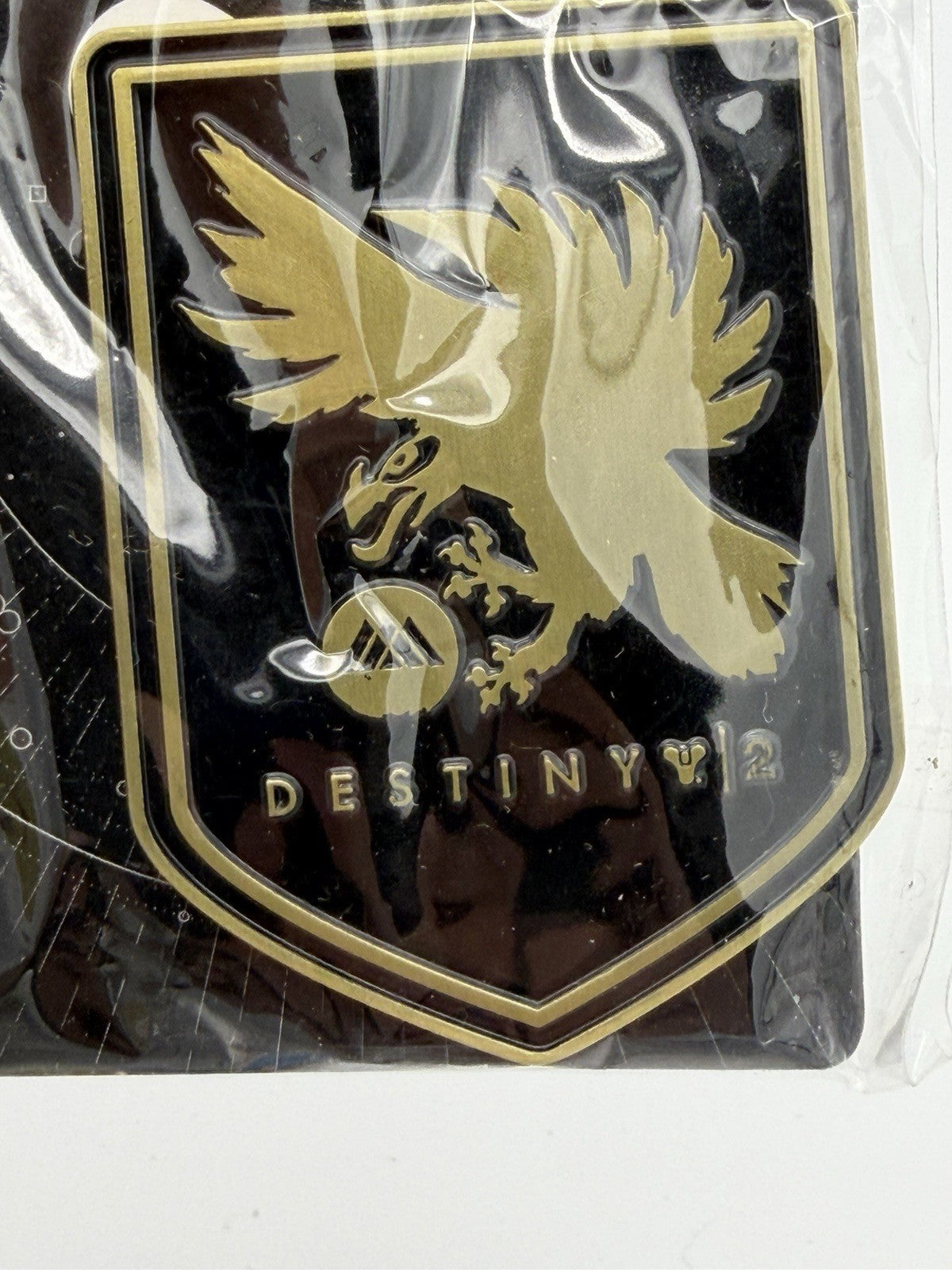 Bungie Destiny 2 Cayde-6 figure & metal class crest keychain Video Game Series