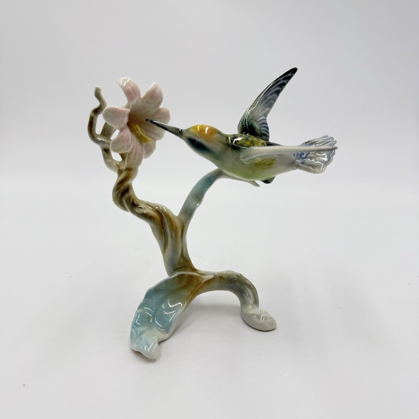 Antique Alka Kaiser Bochmann Hummingbird at Flower Blossom Glossy Figurine 323
