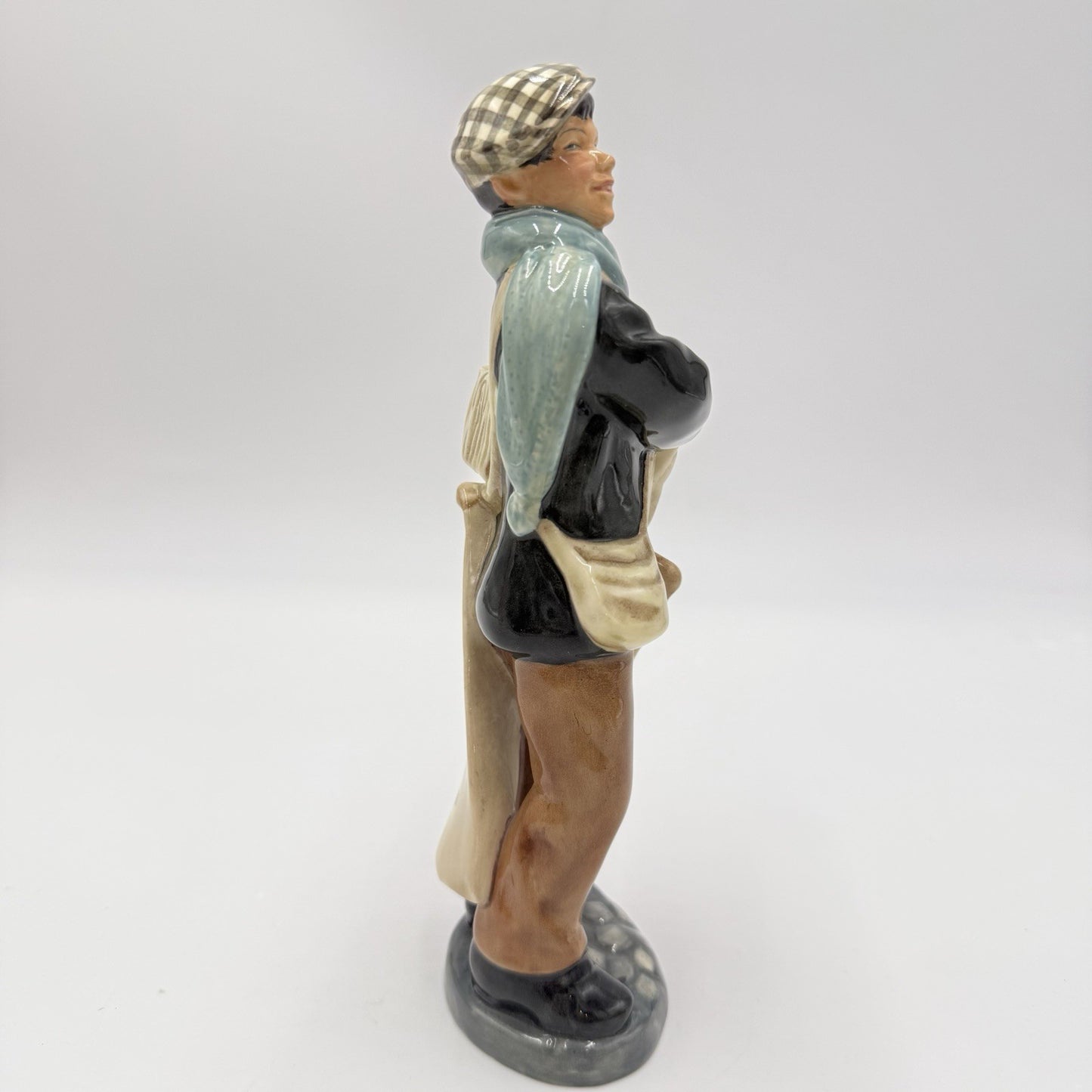 Antique Royal Doulton Newsboy Porcelain England HN 2244 Figurine 1958 Painted 8”