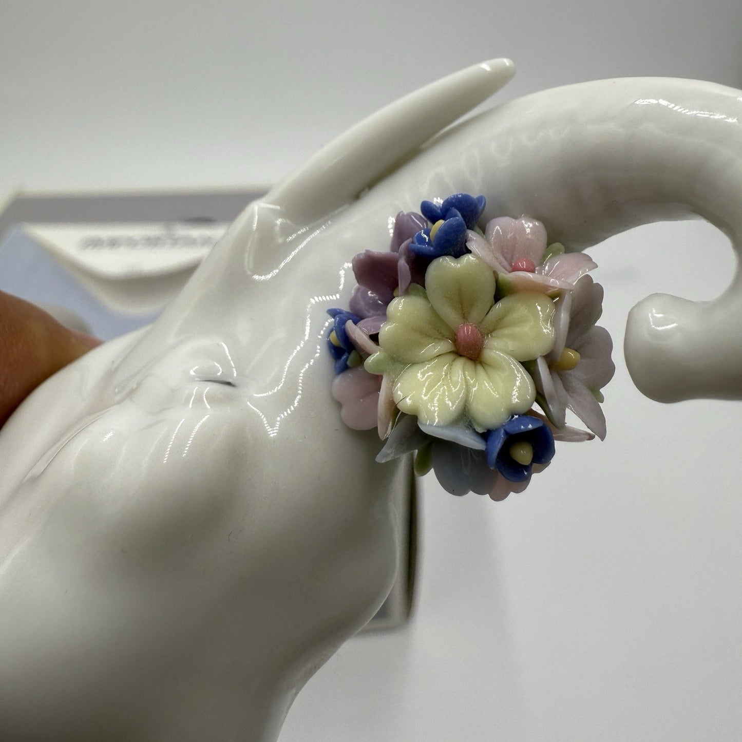 Lladro Spain Lucky’s Call Elephant #6461 Porcelain MINT W/Box Figurine Floral 5”