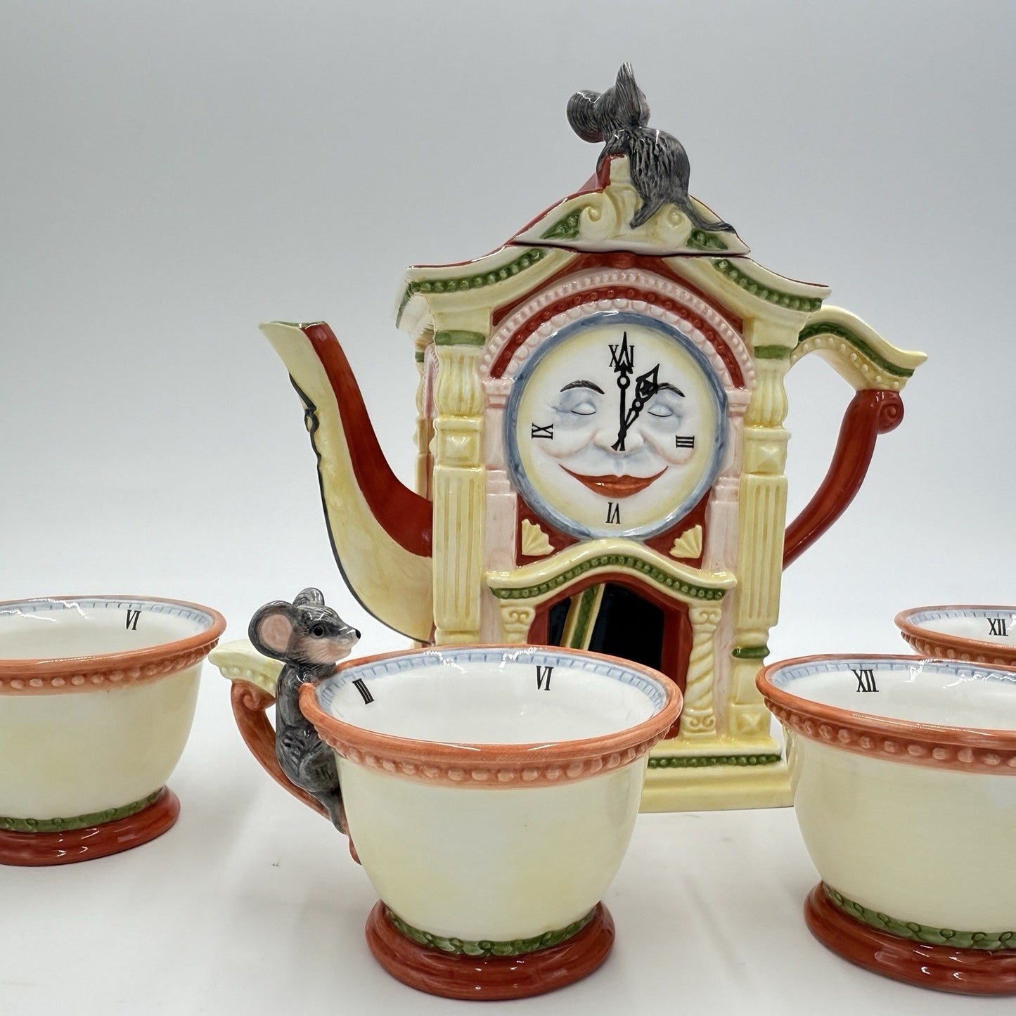 Dept 56 Storybook "Hickory Dickory Dock" Handpainted Ceramic Teapot & 4 Tea Cups