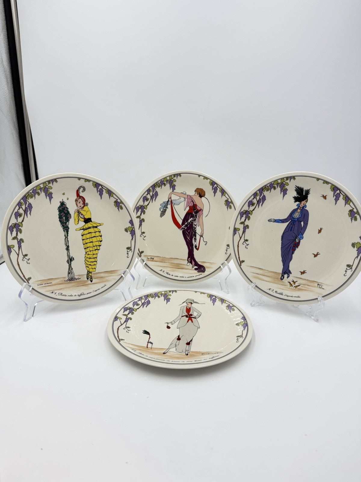 Vintage VILLEROY & BOCH Design 1900 Porcelain 8" Salad Plate Art Nouveau 4 Pcs P