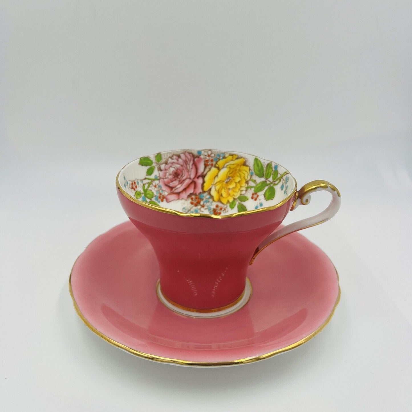 Aynsley Tea Cup and Saucer Set Cabbage Rose Pink Bone China T5025 Hand-painted