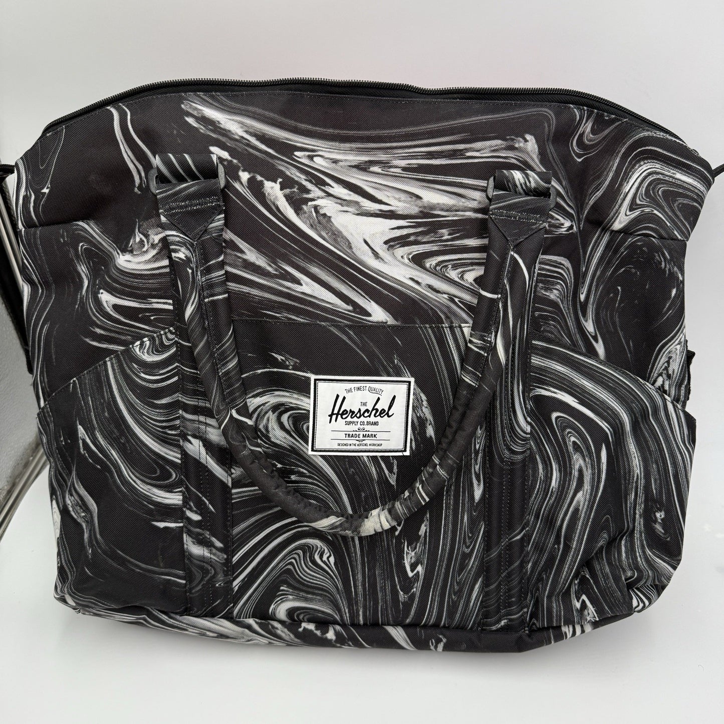 Herschel Supply Company Strand Paint Pour Black Tote Bag 15”x20 Women