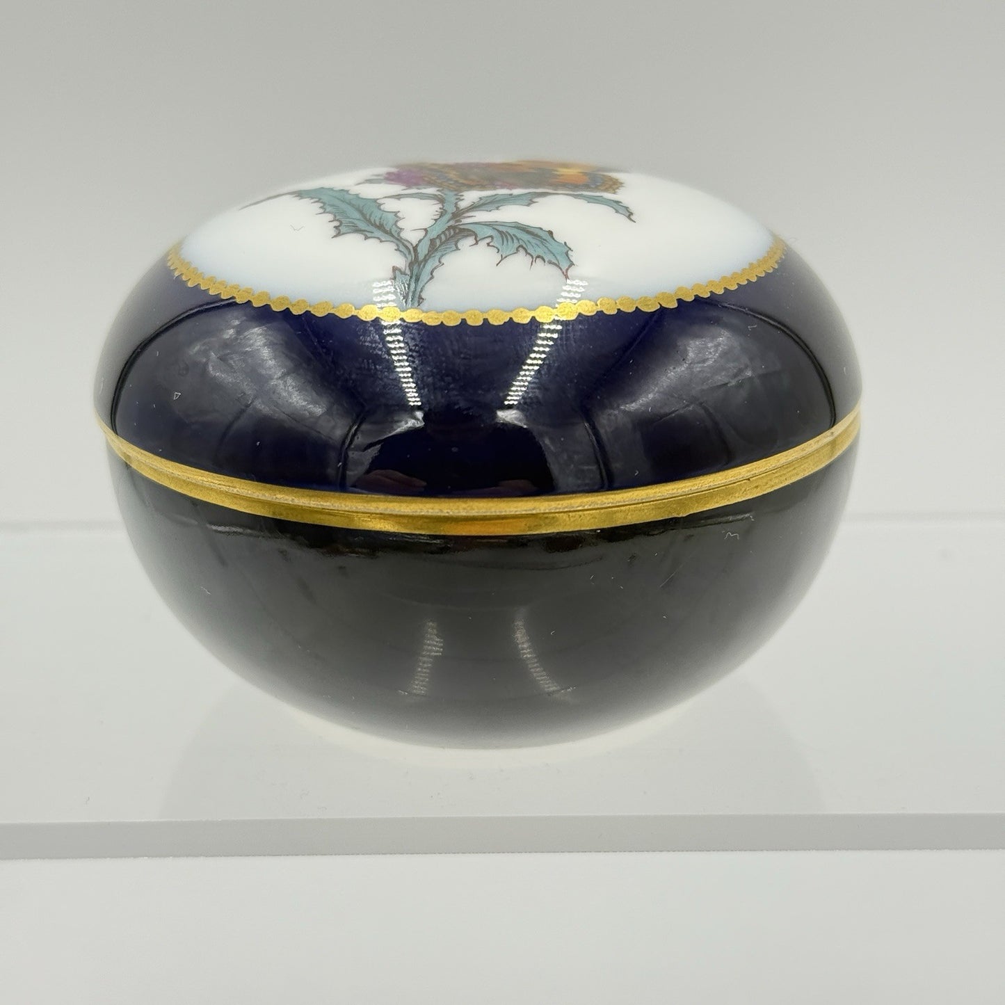 Antique Nymphenburg porcelain trinket Box monarch butterfly 1699 #3 Lidded Dish