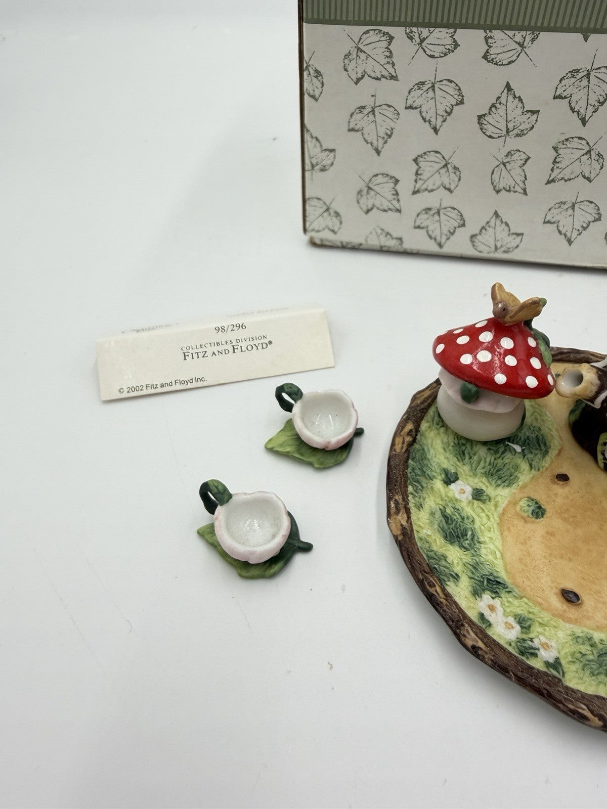 Rare Charming Tails Garden Tea Party Special Edition 98/296 Miniature Tea Set