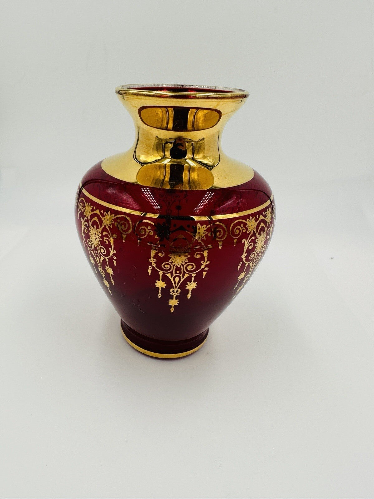 Murano Vase Glass Red Gold Trim Gilding Overlay Late 20th Century Bud
