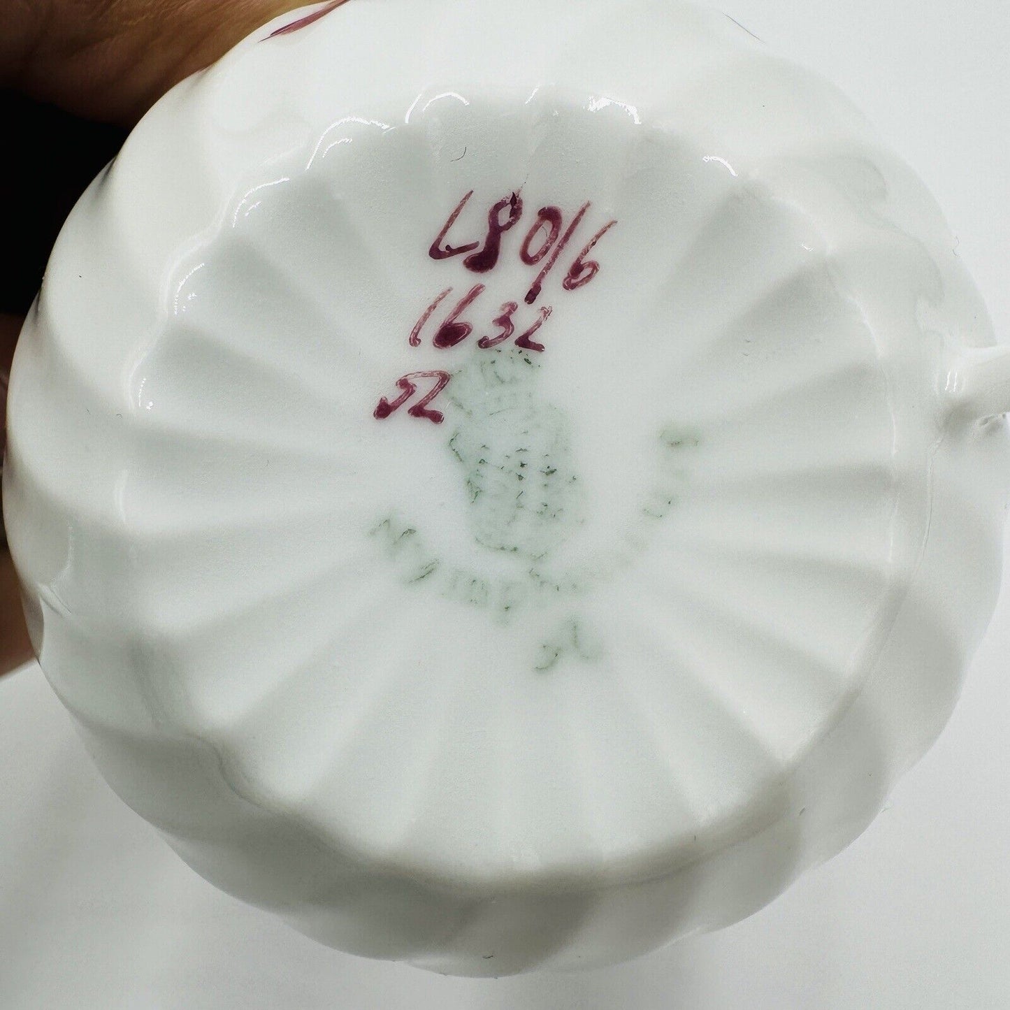 Nymphenburg Teacup & Saucer Porcelain Germany Welle Ribbed 1632 Floral Antique