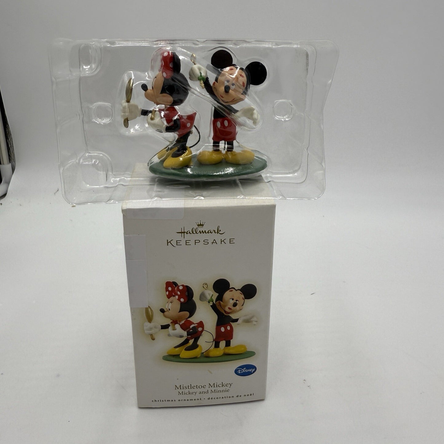 Hallmark Keepsake 2009 Ornament Disney Mistletoe Mickey & Minnie