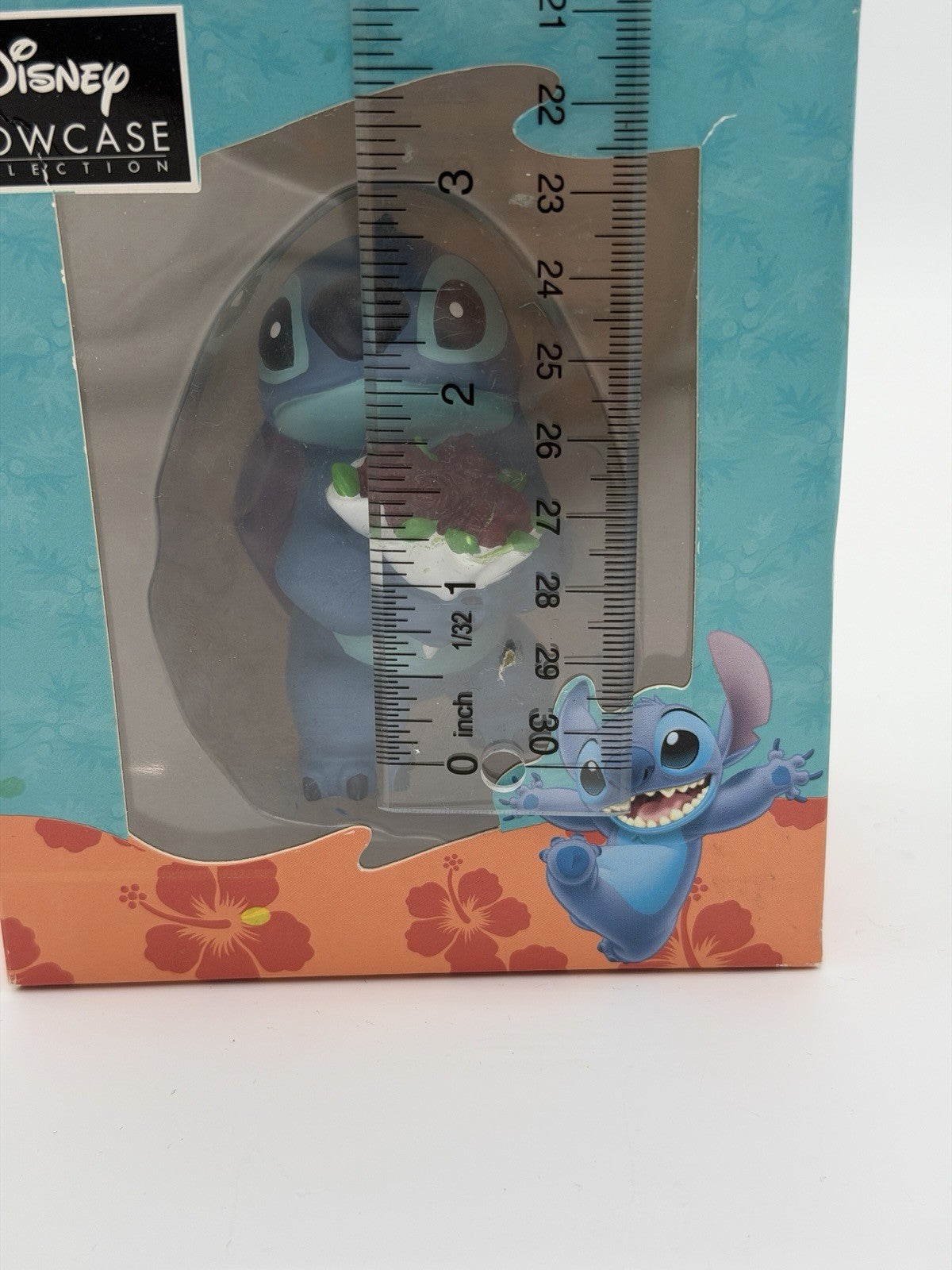 Disney Showcase HUGS Collection STITCH Bouquet Flowers (6002186) Lilo & Stitch