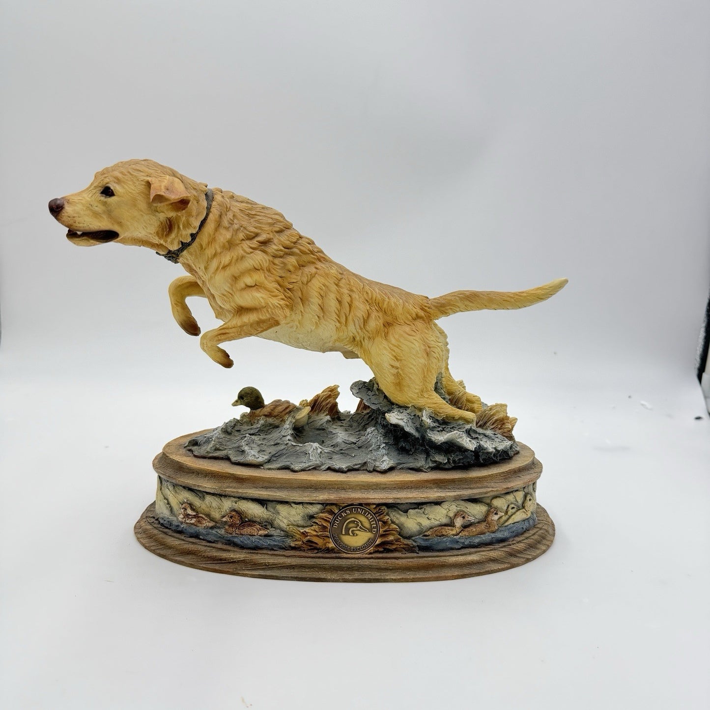Ducks Unlimited Labrador 2005/2006 Exclusive On Your Mark signed Rare Sculpture