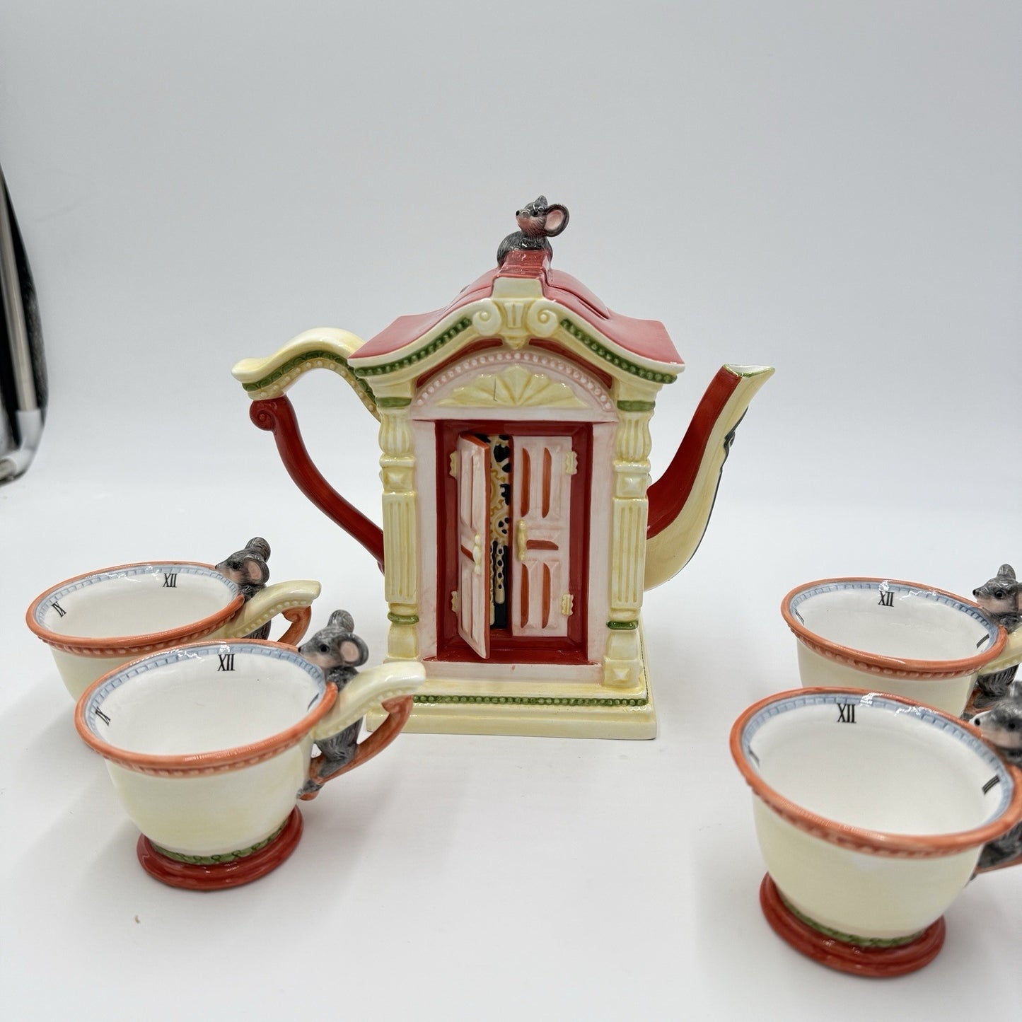 Dept 56 Storybook "Hickory Dickory Dock" Handpainted Ceramic Teapot & 4 Tea Cups