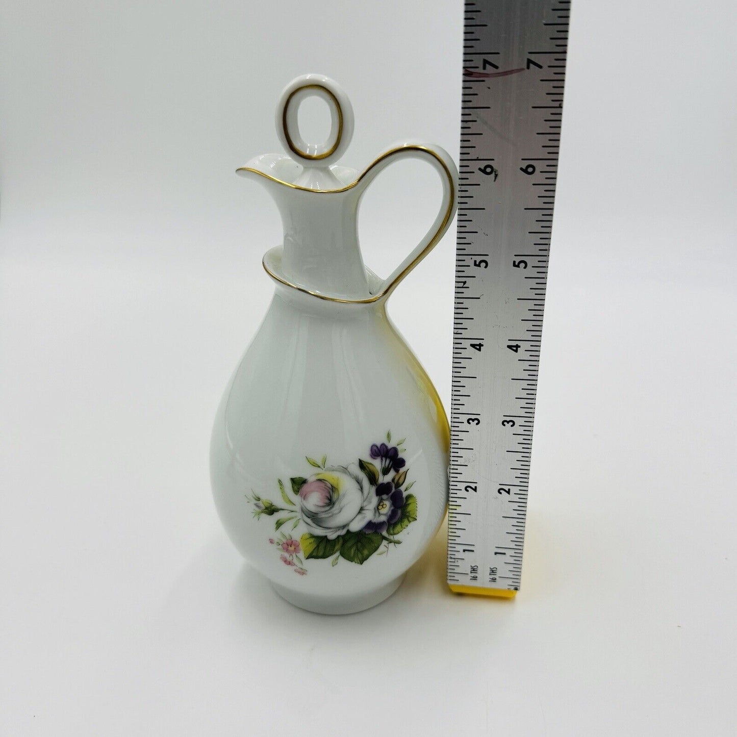 Bing & Grondahl Denmark Fluted Oil Vinegar 197 Floral Porcelain Rare Vintage 7"