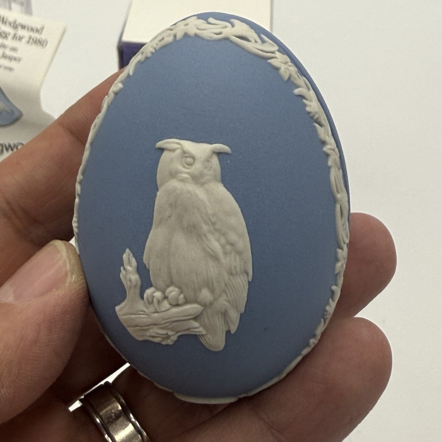 Wedgwood England Easter Egg Owl 1980 Blue Jasperware Original Box/Papers