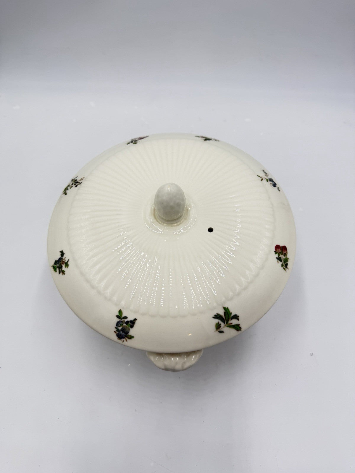 Wedgwood Edme England Conway Porcelain A.K 8384 Lidded Dish Ram Handles