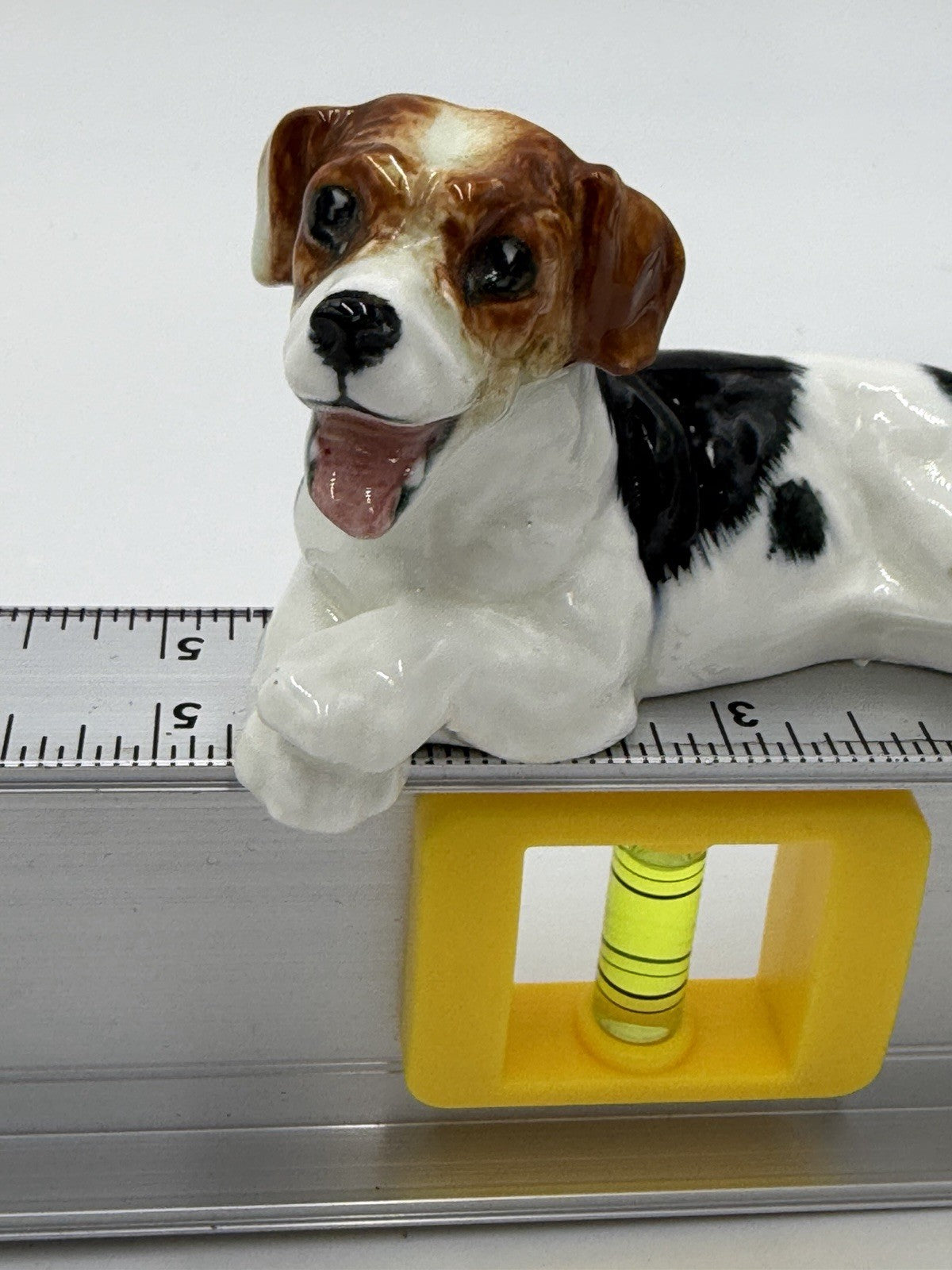 Royal Doulton Jack Russell Dog Figurine Lying Painted Model (HN1101) Figurine