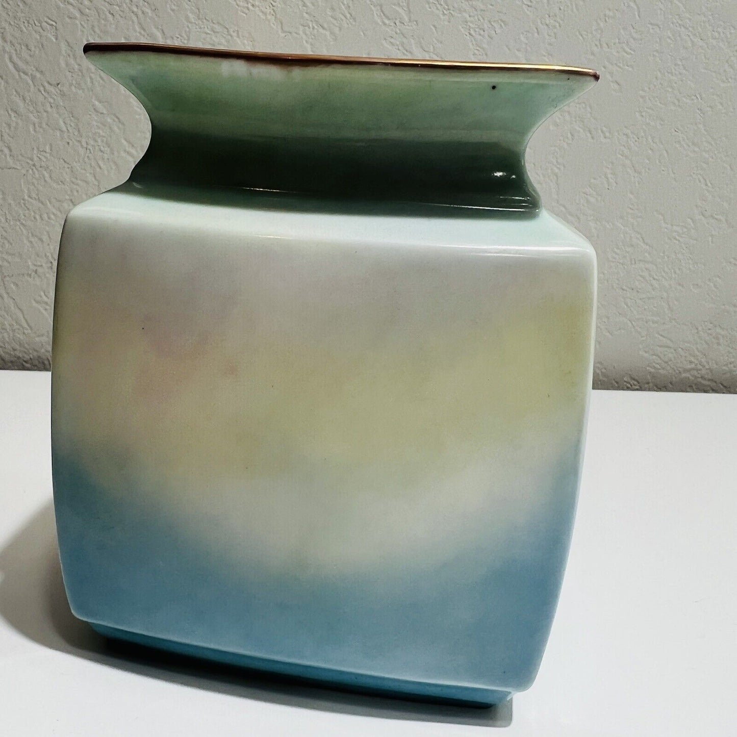 Bavaria Shonwald Bud Vase Blue Bird Design 1127 Porcelain Vintage P.S.A.A.