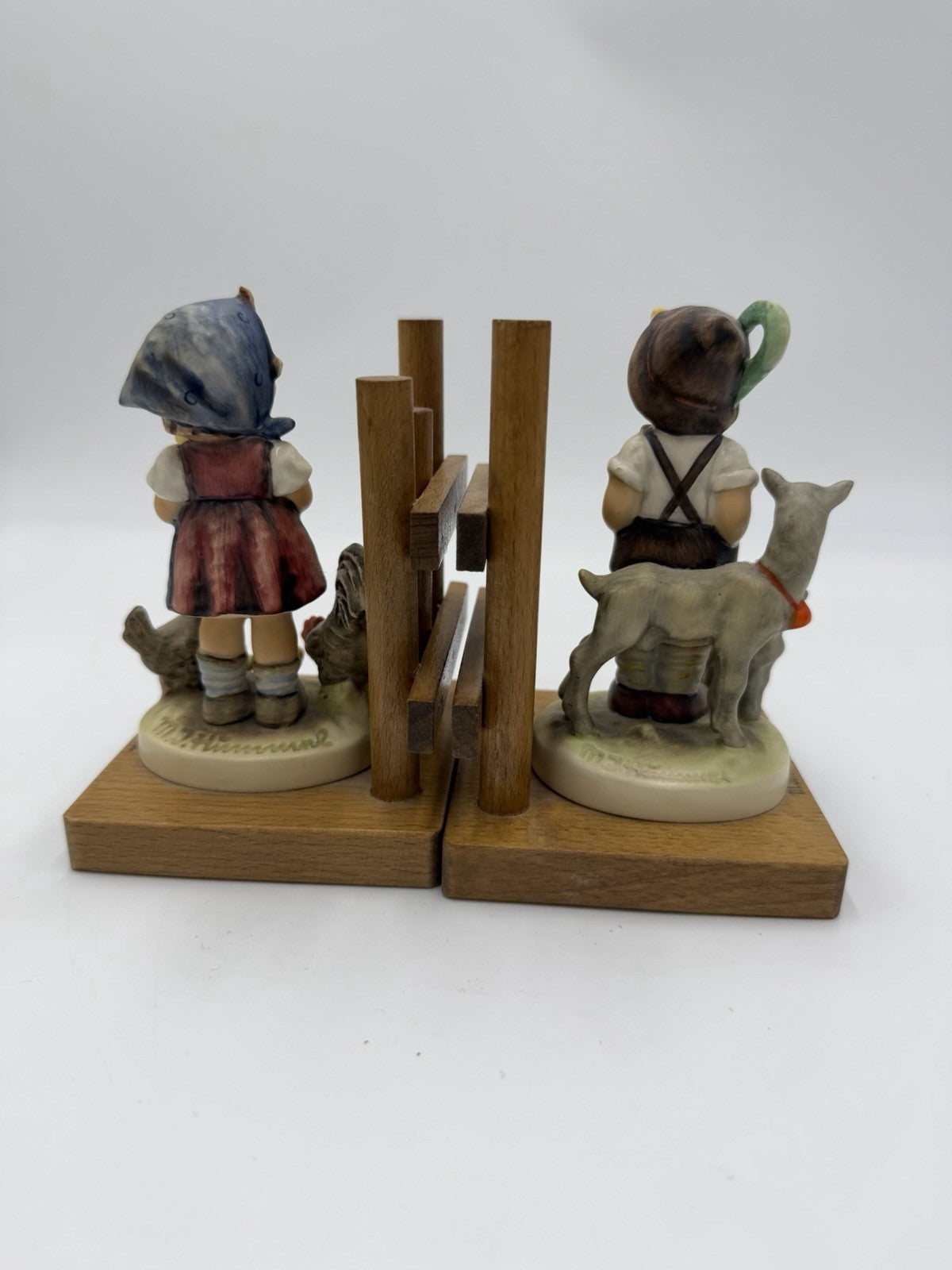 1950 Hummel Goebel Germany Porcelain Painted Shepherd Boy & Girl Bookends