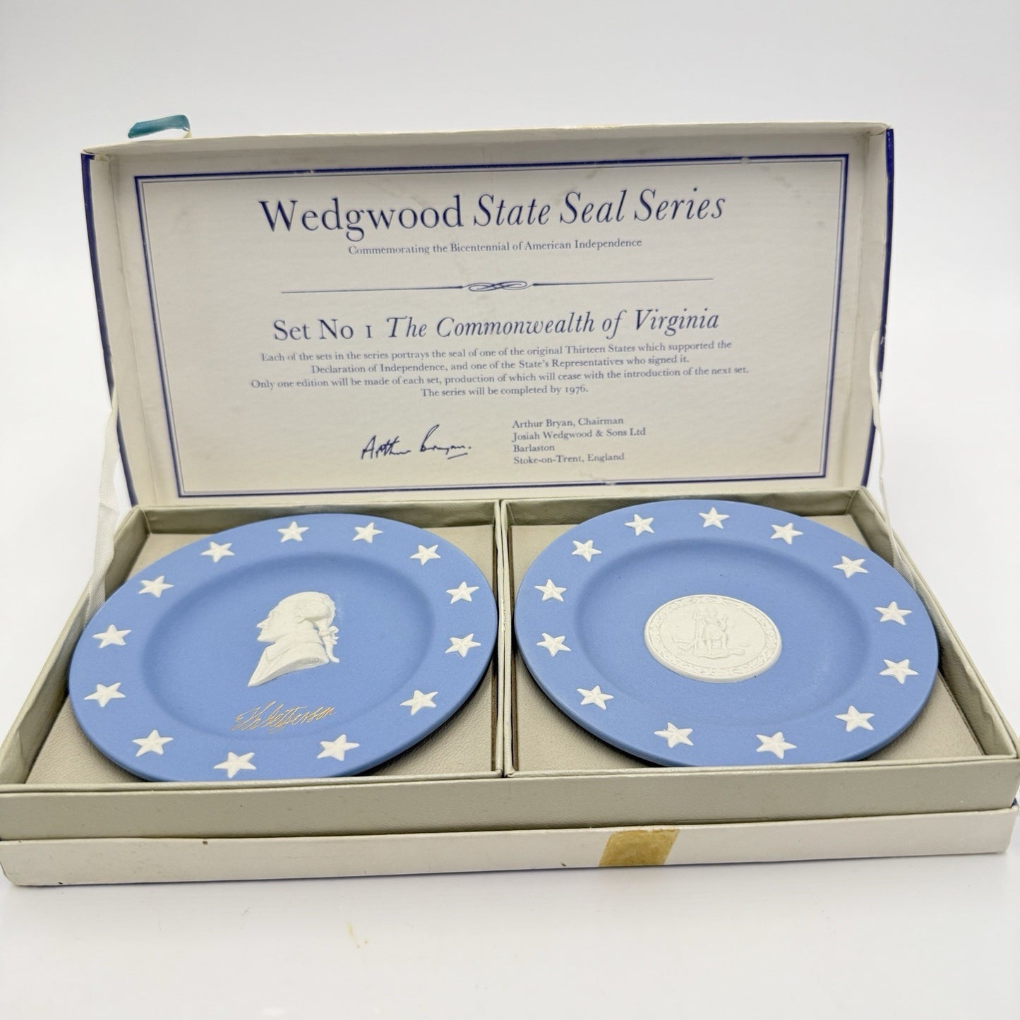 Wedgwood State Seal Series Set No 1 Commonwealth of Virginia Thomas Jefferson