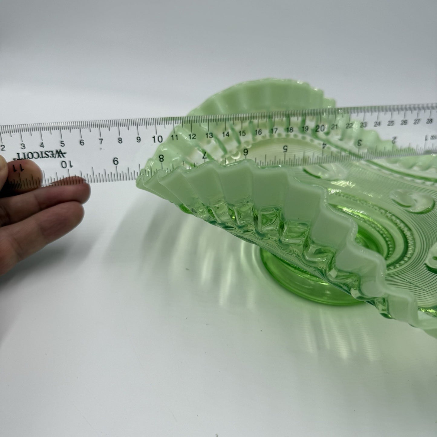 Vintage 1905 Jefferson Art Glass Astro Green Opalescent Art Bowl Ruffled Rim 8"