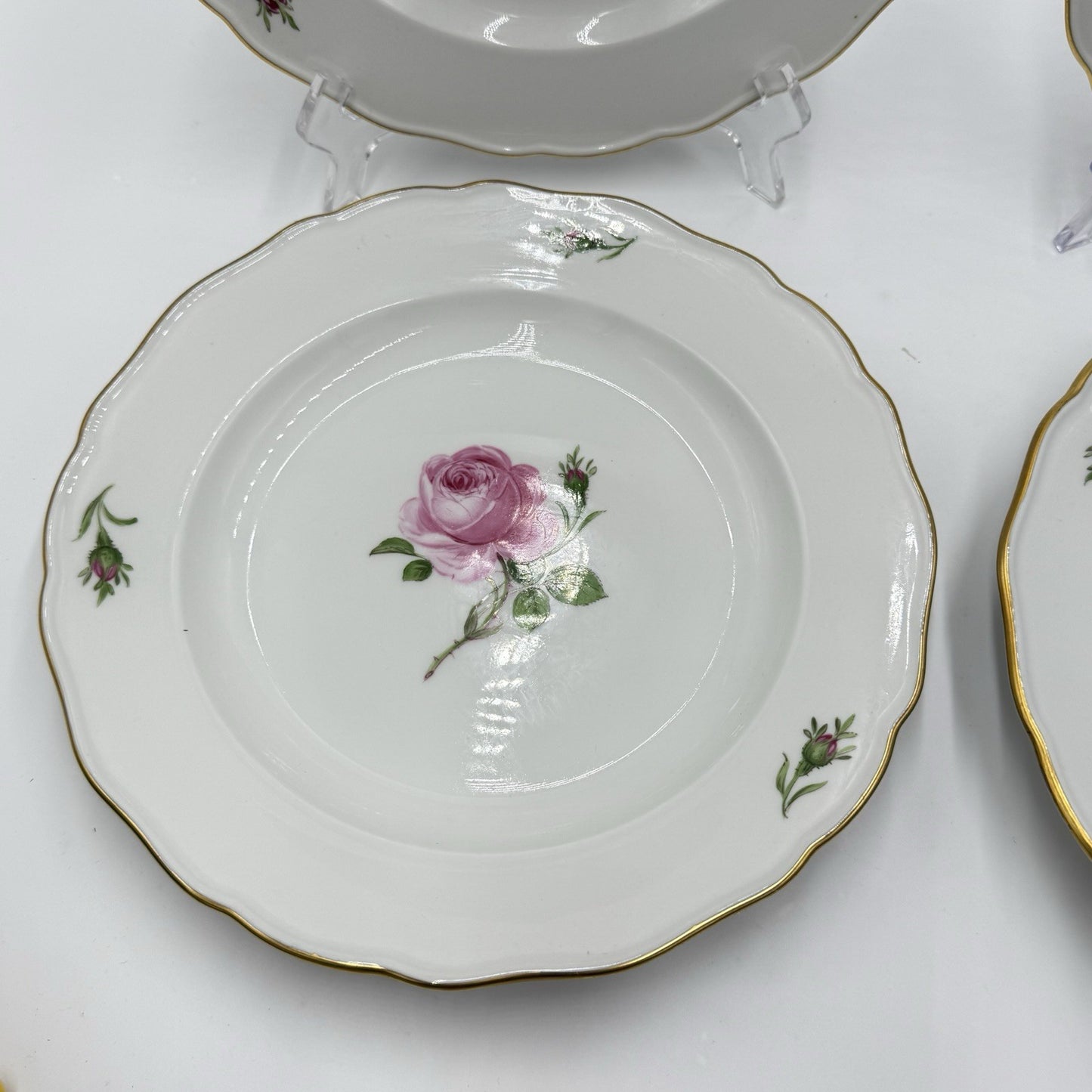 Meissen Porcelain Germany Pink Roses Deep Dinner Plates 9.5”x1” Circa 1920 Set
