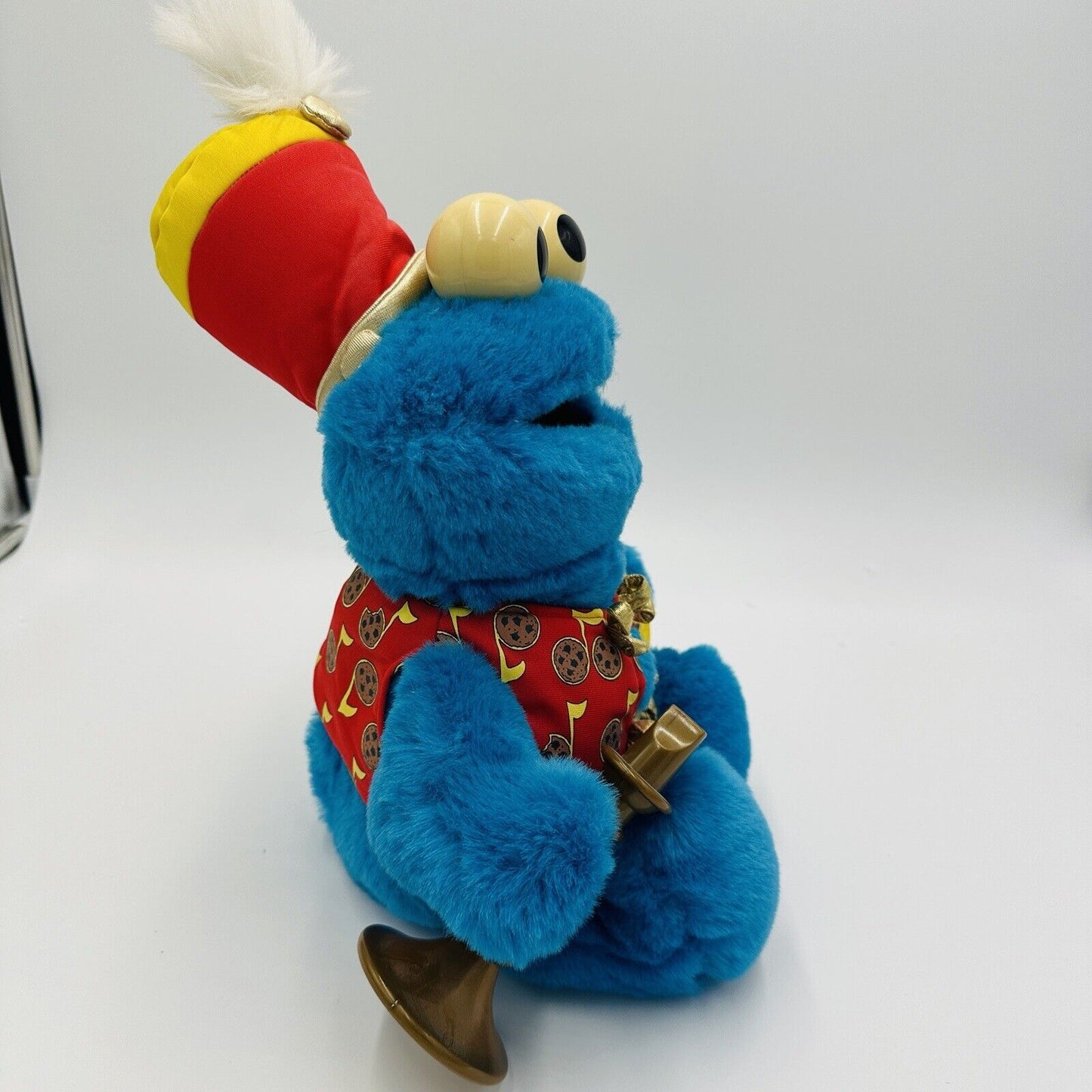 Mattel Tyco Sesame Street Cookie Monster Trumpet Playing Plush Talking 2000