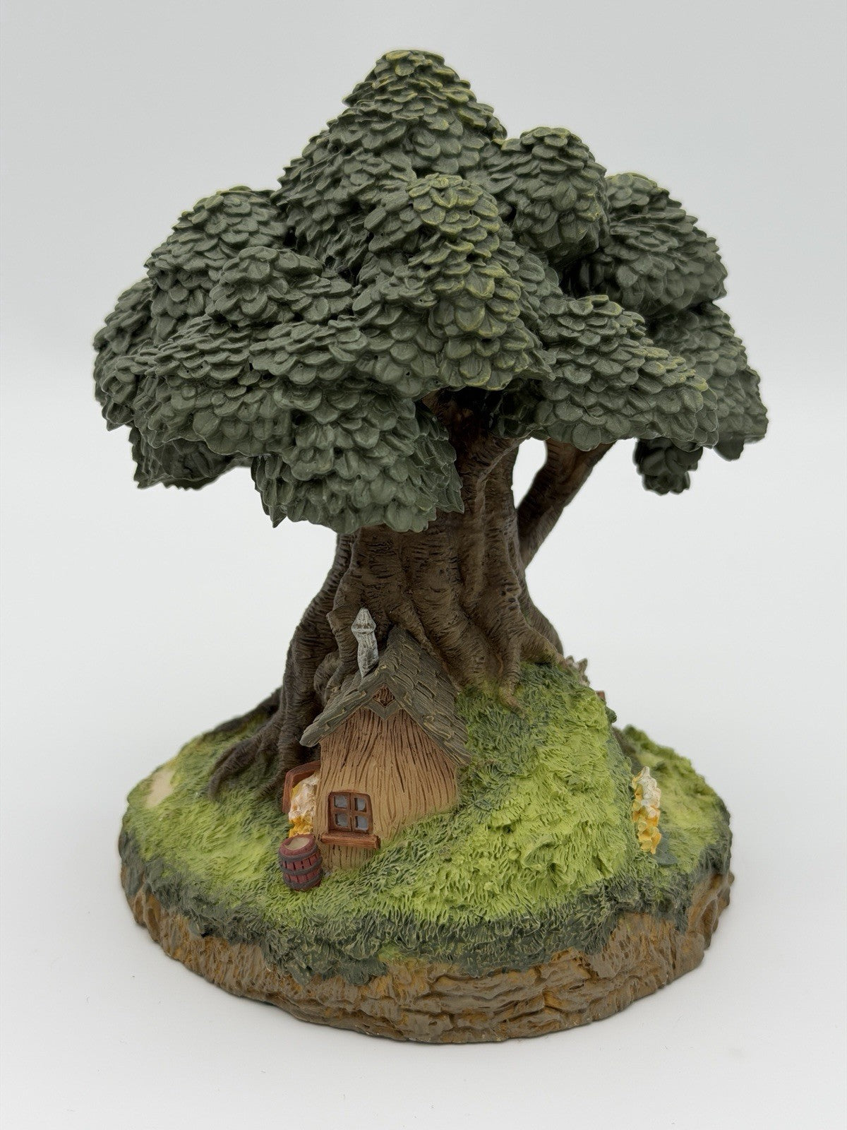 Danbury Mint Pooh’s House Winnie The Pooh Cold Cast Porcelain Figurine Disney