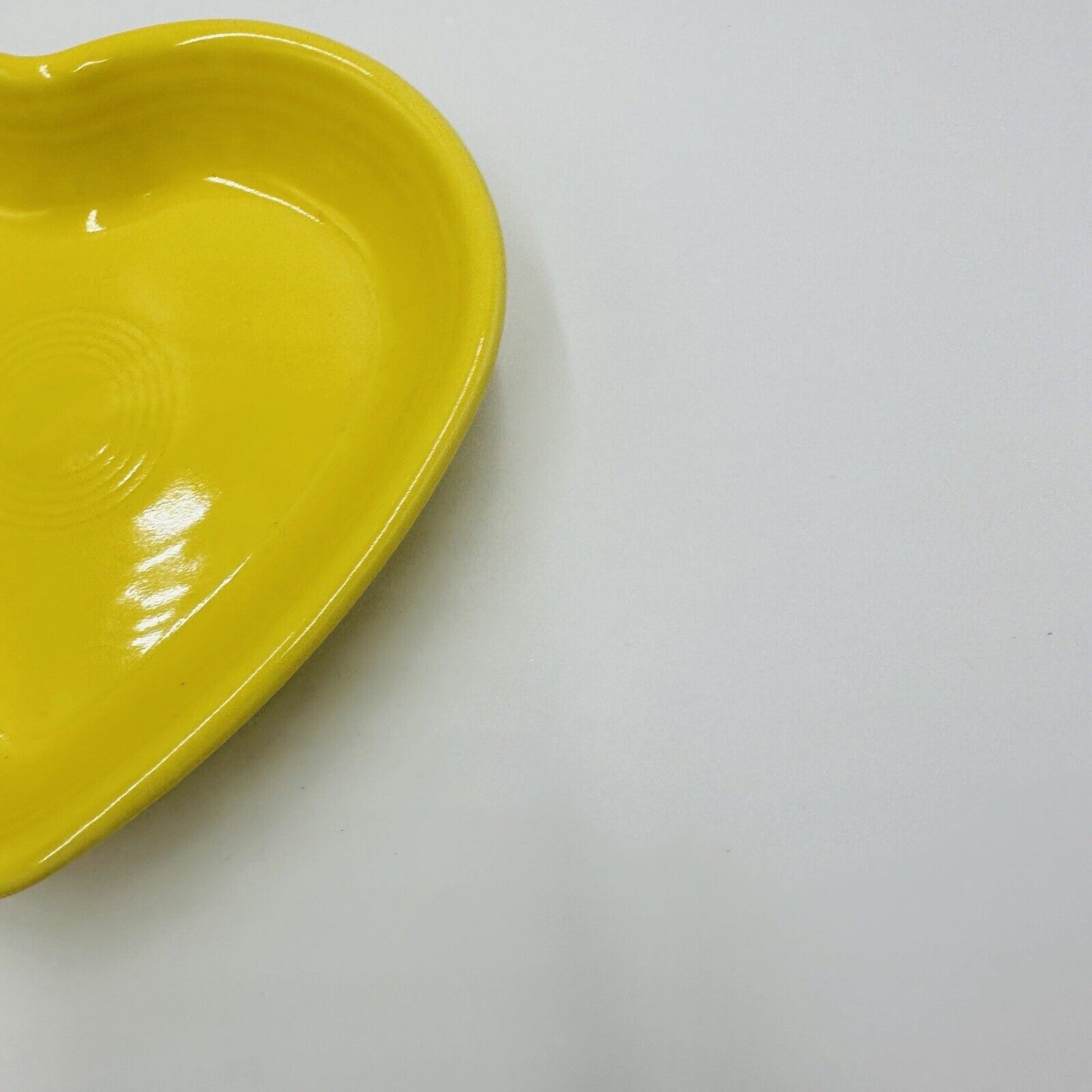 Fiestaware Coffee Mug Yellow Heart Shaped Ray & Yellow Serveware Vintage Dining