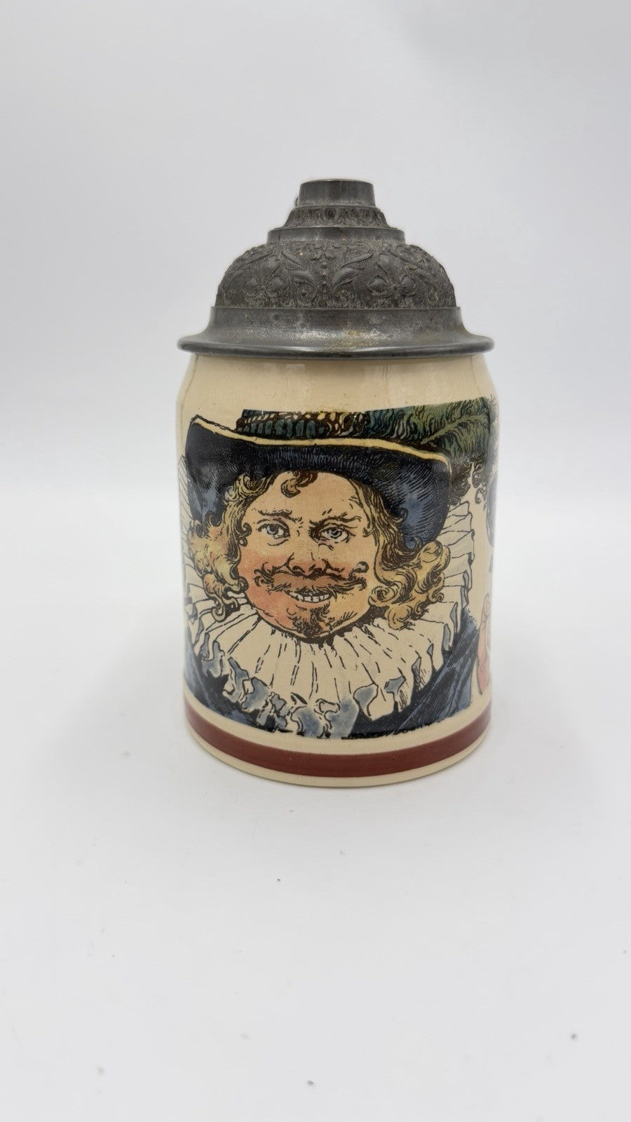 Antique Villeroy & Boch Mettlach Lidded German Beer Stein Heinrich Schlitt 1/2L