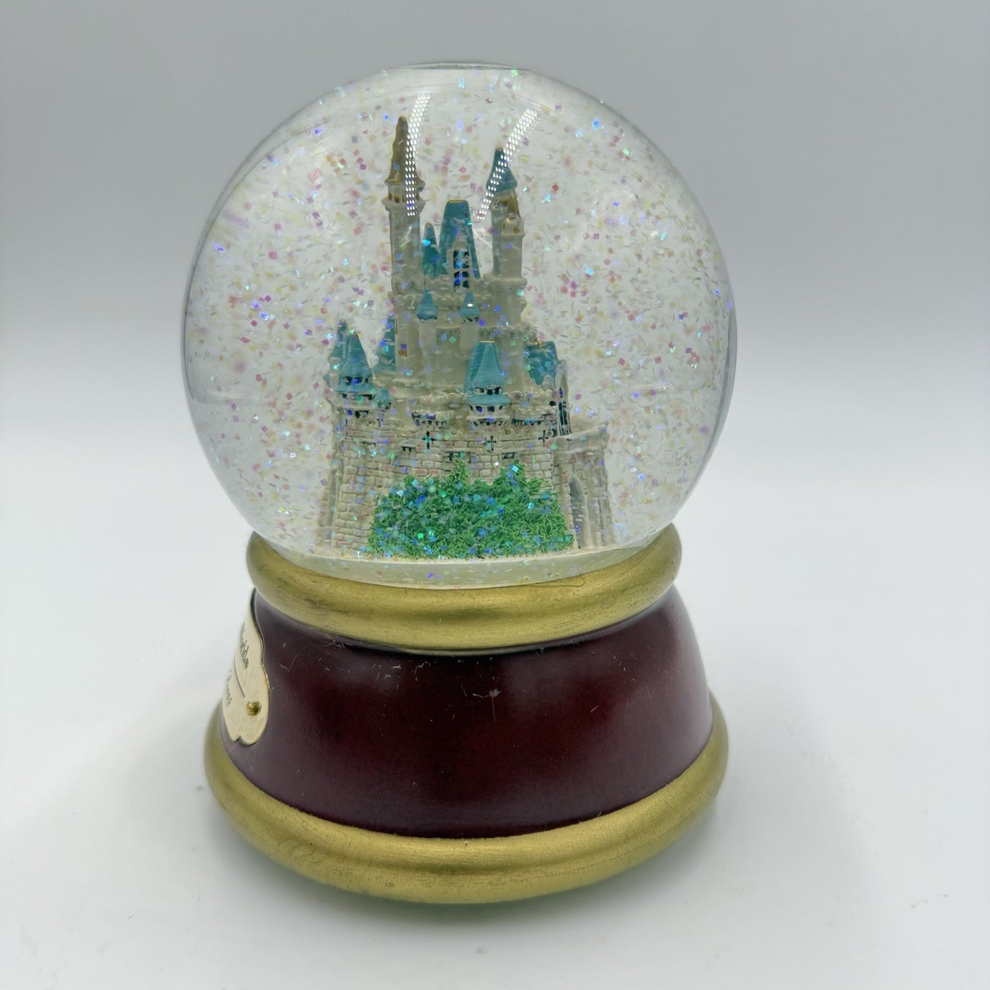 Walt Disney World 1971 Where Magic Lives Musical Snowglobe Disney Castle 5.5”