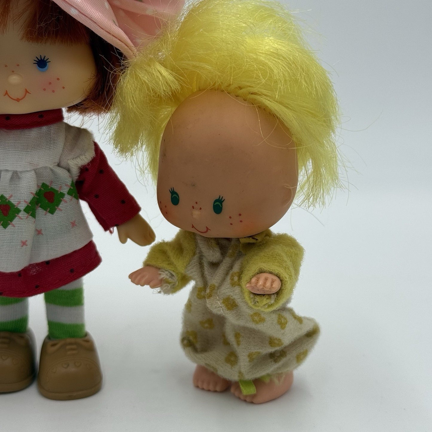 Vintage 1980 Strawberry Shortcake Lemon Cherry Dolls Set Dressed Original