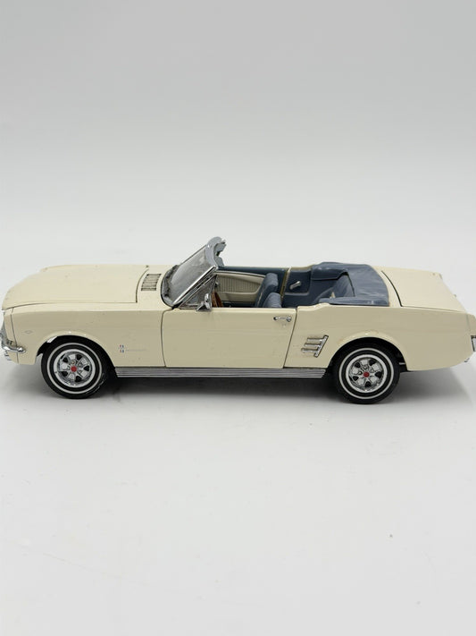 DANBURY MINT 1966 Ford Mustang Convertible 1/24 Diecast Metal Car Beige