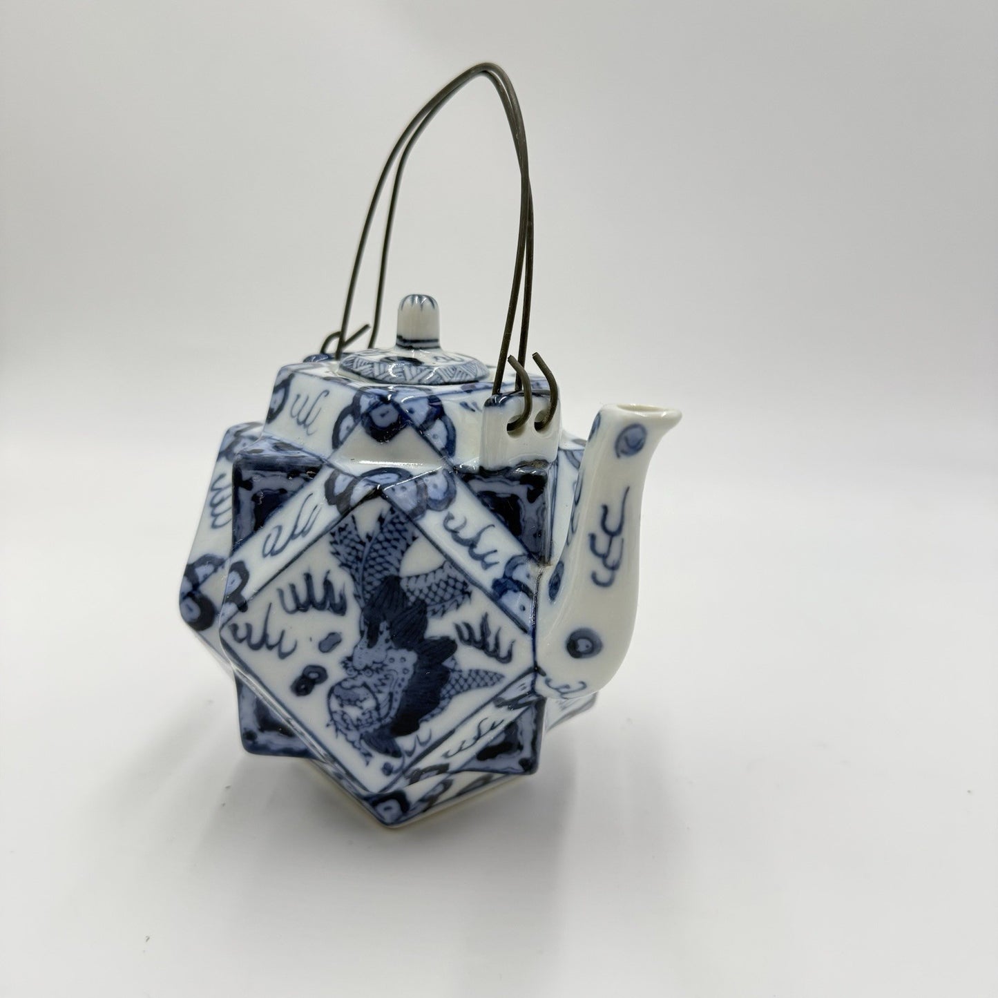 Chinese Glazed Blue And White Porcelain Teapot Painted Dragons Kangxi Mark Small