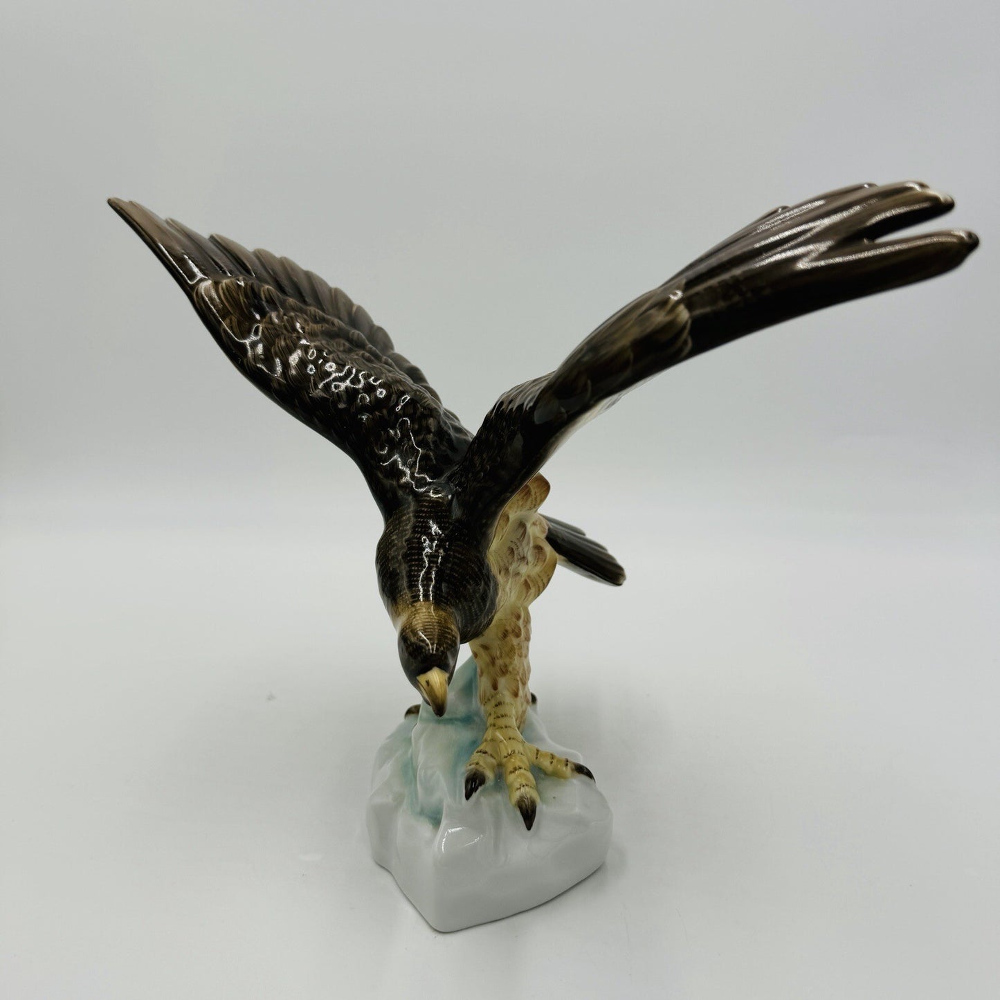 Herend Turul Eagle on Rock Wings Porcelain Spread Out Figurine 5057 Hungary
