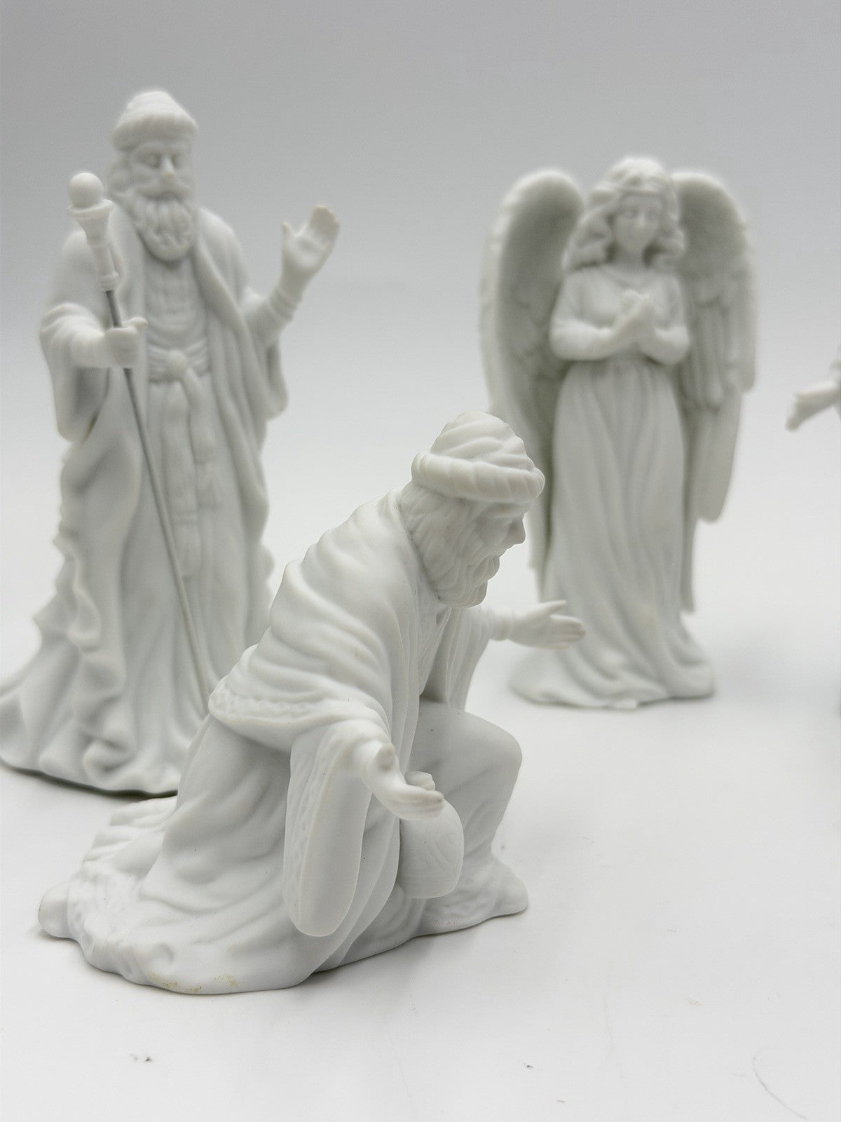 Dept 56 Silhouette Treasures A CHILD IS BORN White Bisque Porcelain 7 Pcs Set