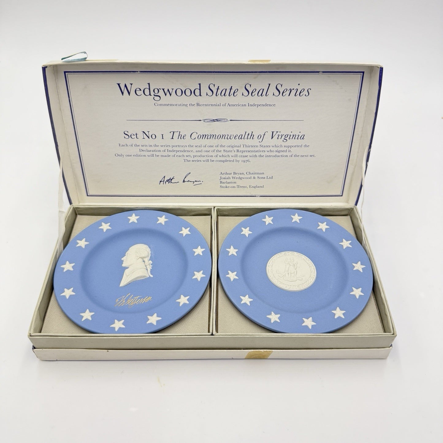 Wedgwood State Seal Series Set No 1 Commonwealth of Virginia Thomas Jefferson