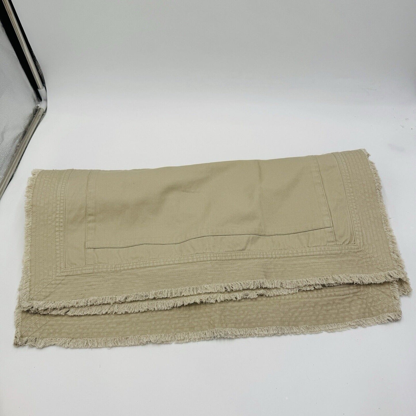 Pottery Barn washed twill flange pillow cover House De Coussin 18”x18” Cotton