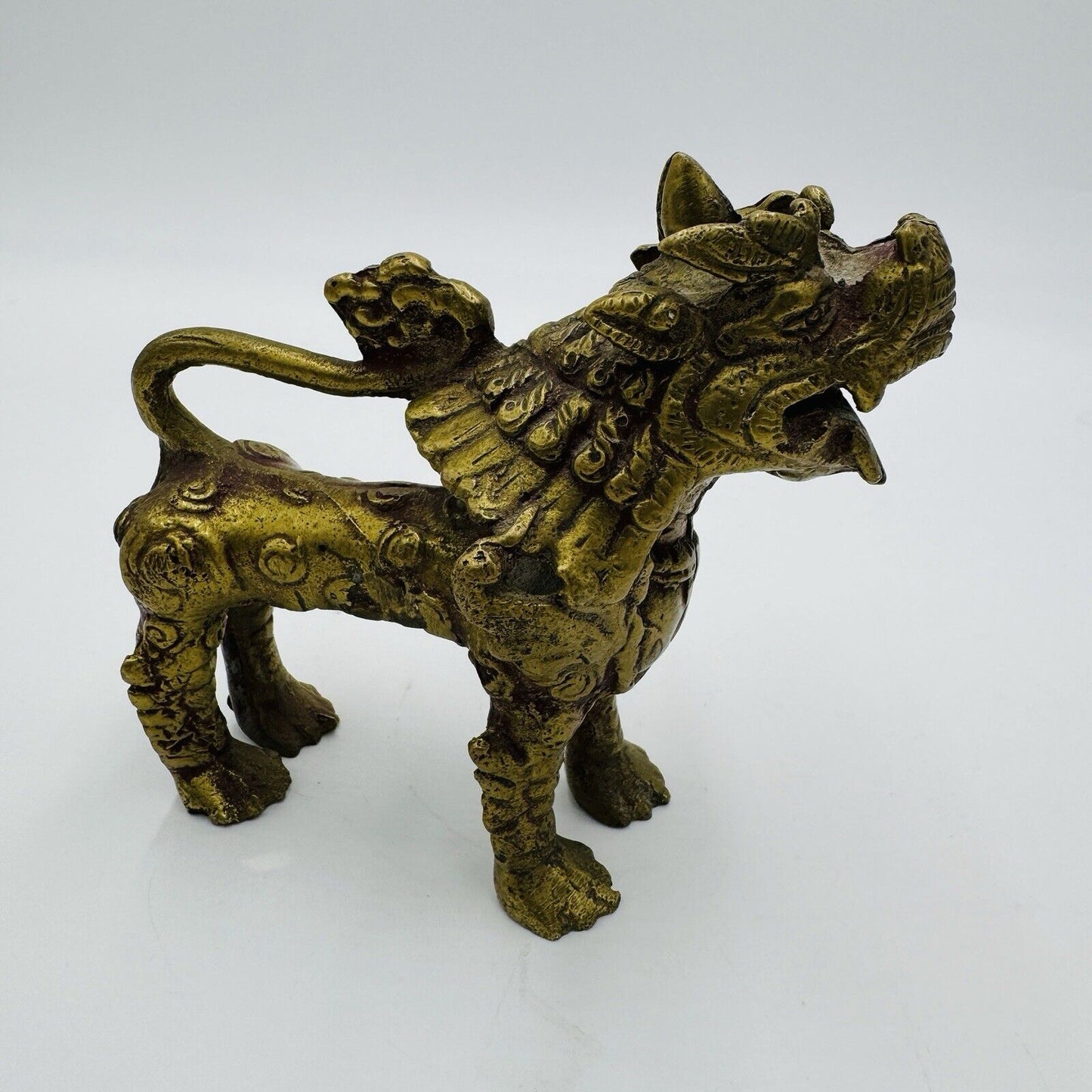 Vintage Heavy Brass Metal Foo Fu Dog Lion Chinese Statue Figurine