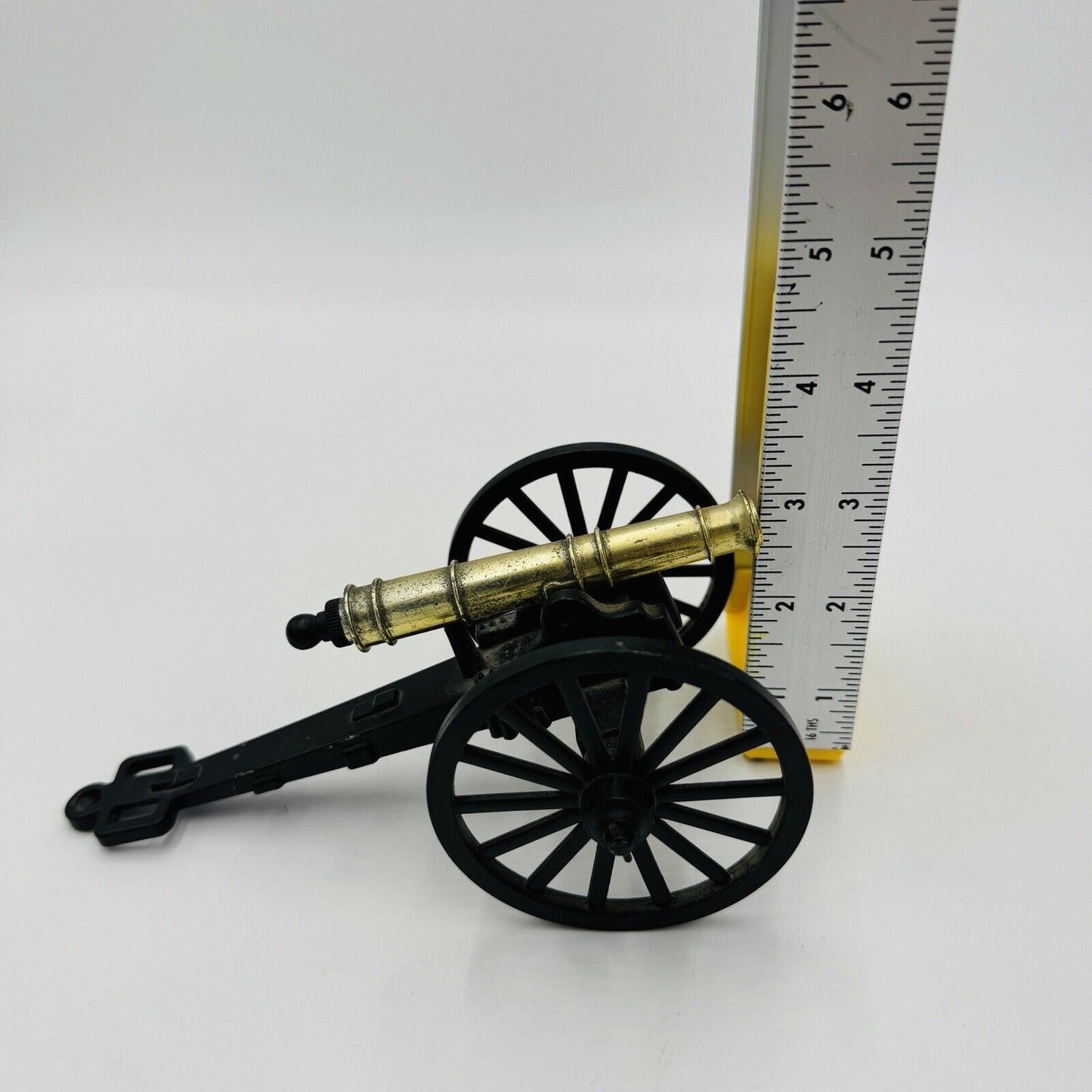 GT Italy Diecast Cast Metal Cannon Article 374Vintage 3x6in Military Miniature