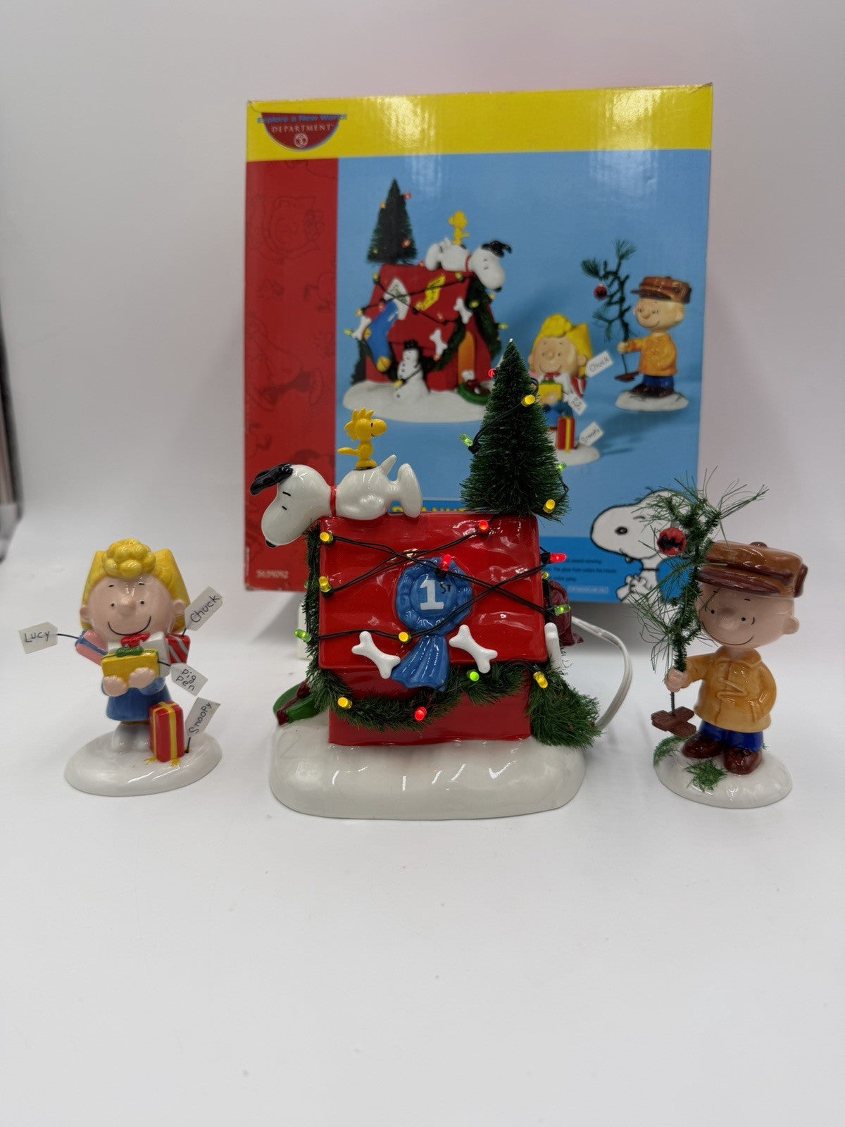 Department 56 Peanuts A Very Snoopy Christmas Lighted Ceramic Set 3 W/box