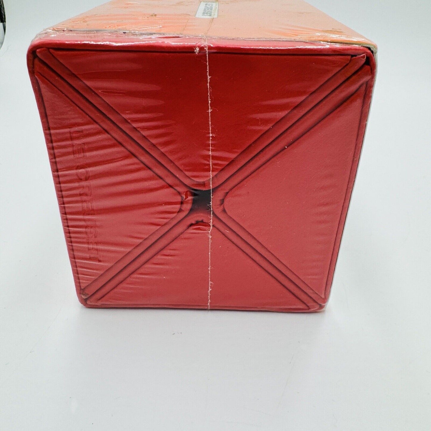 Le Creuset Bottle Rest Wine Holder Storage Rack Sealed WA-145 Red