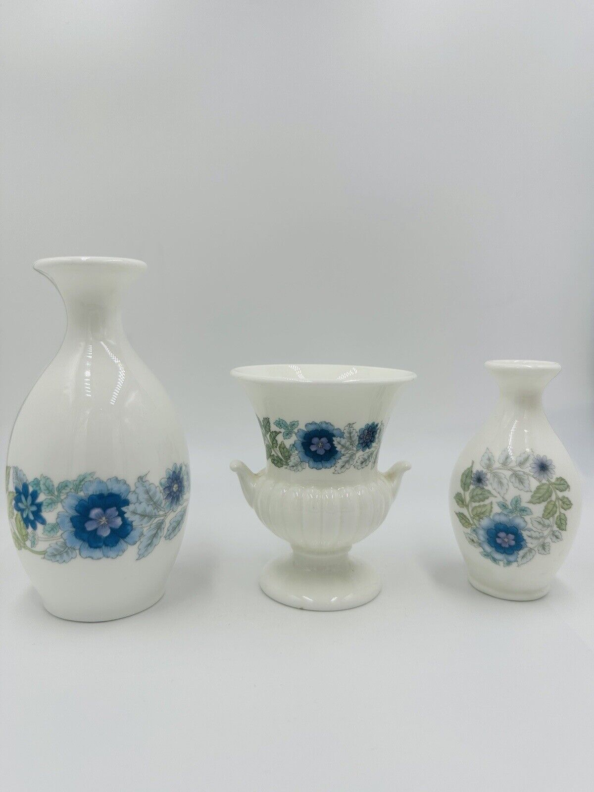Set of 3 Wedgwood Vases Urn Bud Clementine Bone China Mini Set Vintage Decor